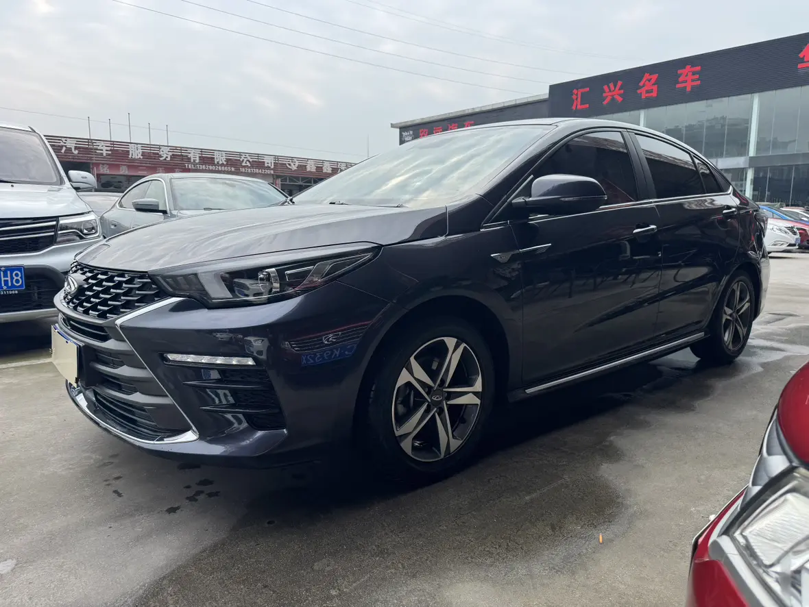 Omoda S5  из Китая