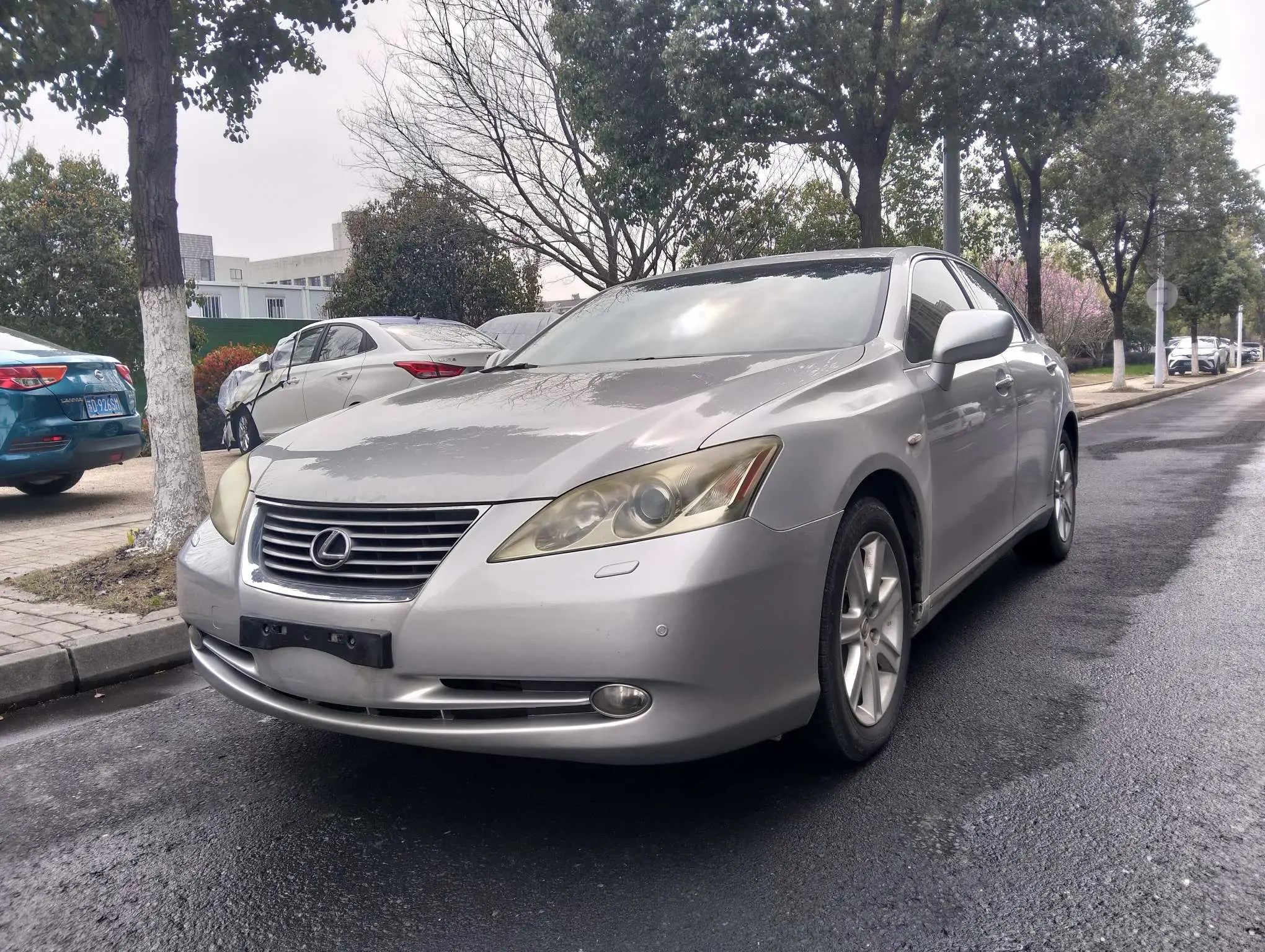 Lexus ES