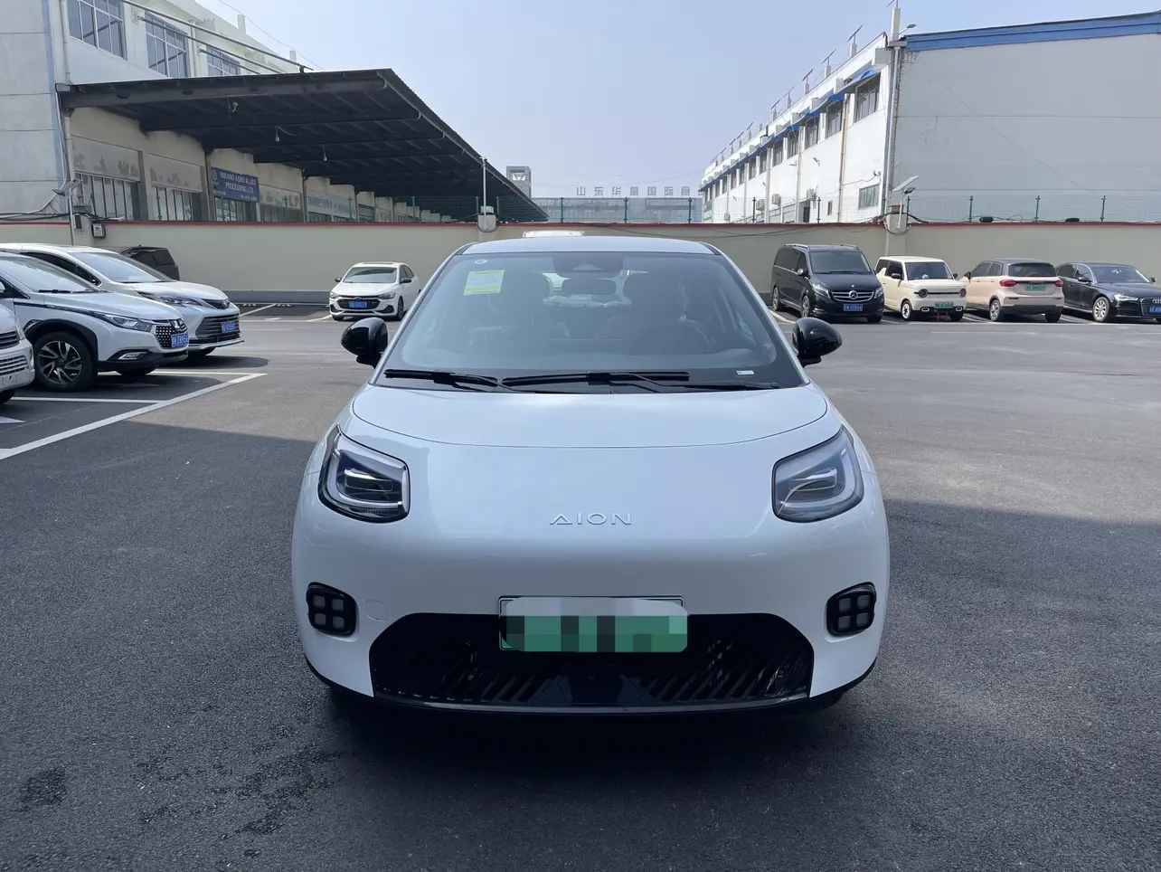 AION UT  из Китая