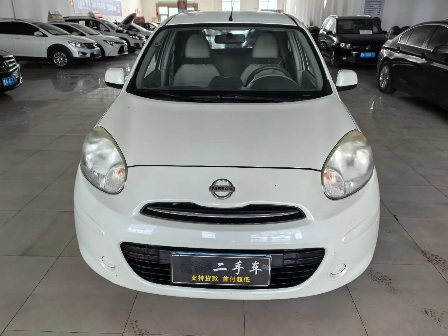 Nissan March  из Китая