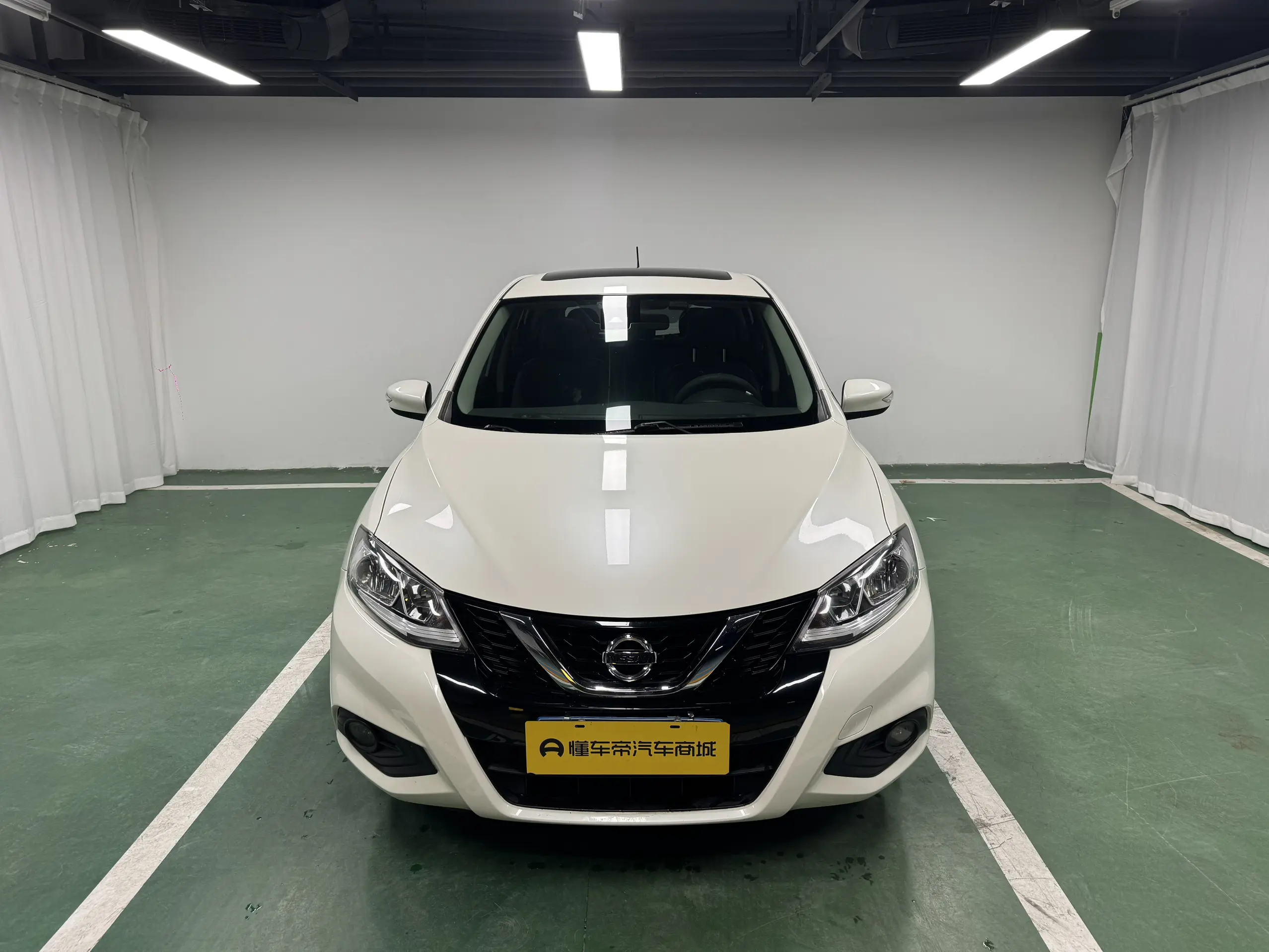 Nissan Tiida  из Китая