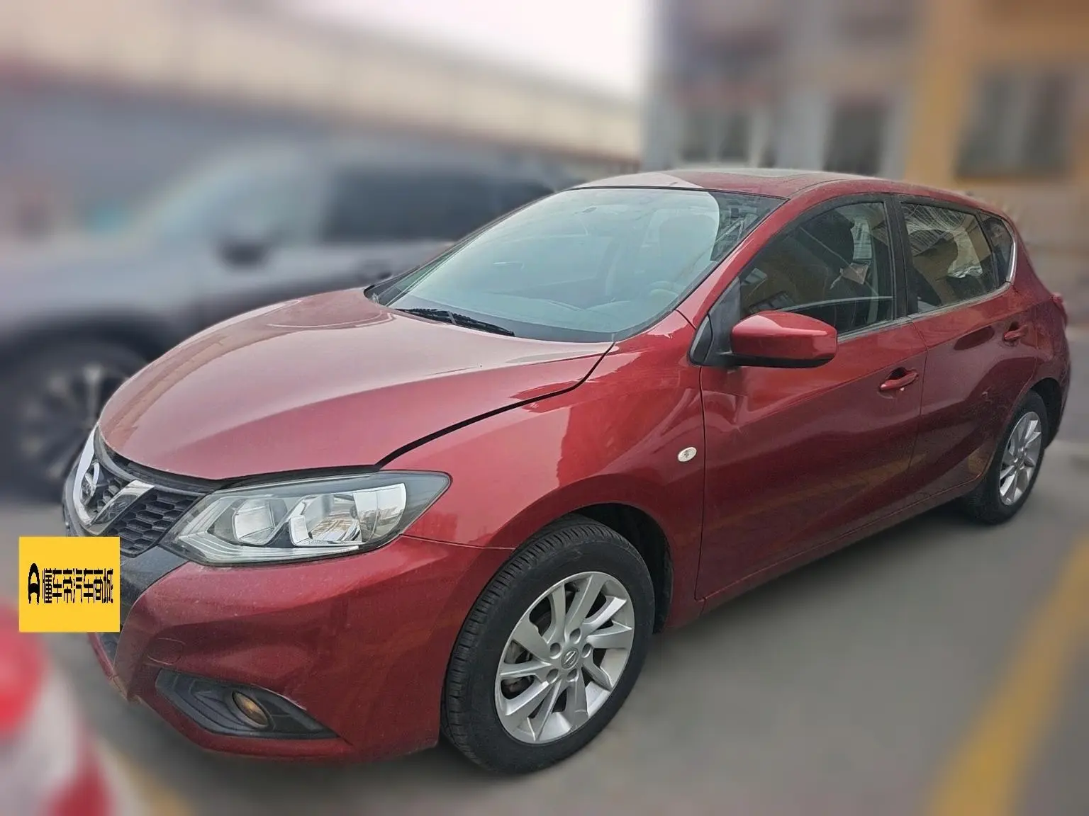 Nissan Tiida  из Китая