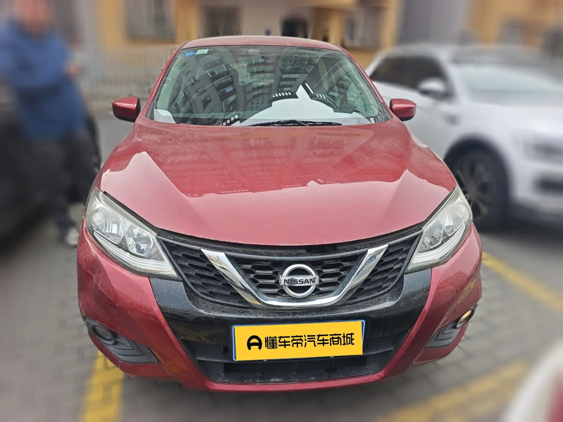 Nissan Tiida  из Китая