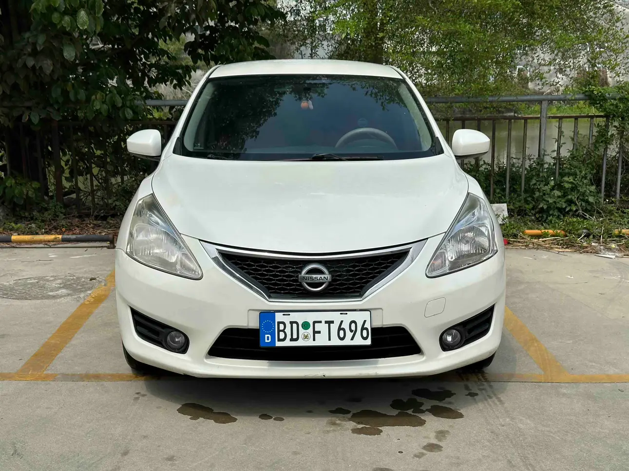 Nissan Tiida  из Китая