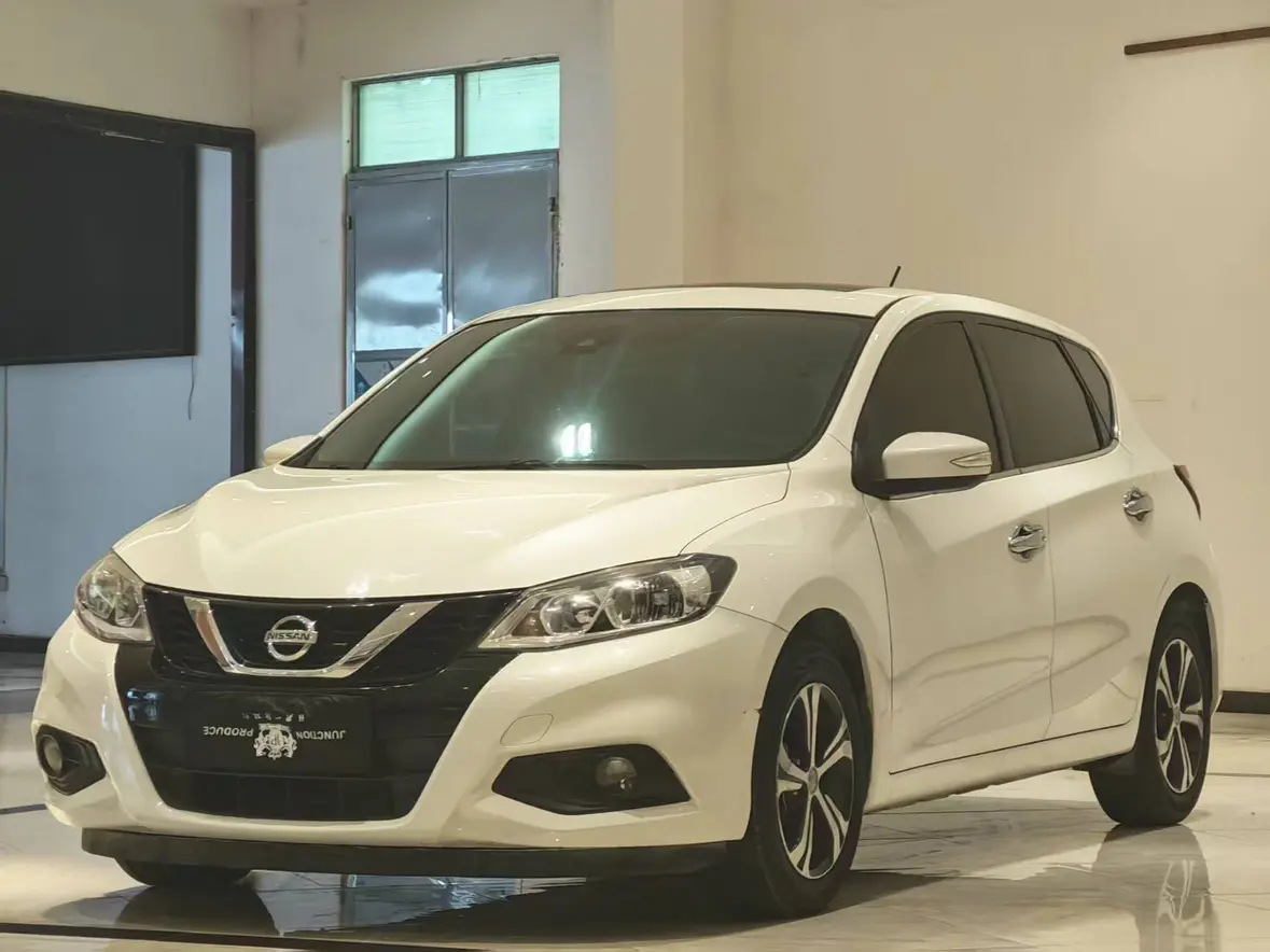 Nissan Tiida  из Китая
