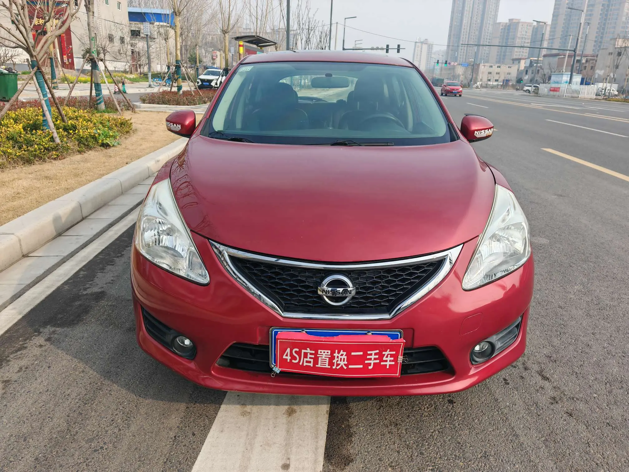 Nissan Tiida  из Китая