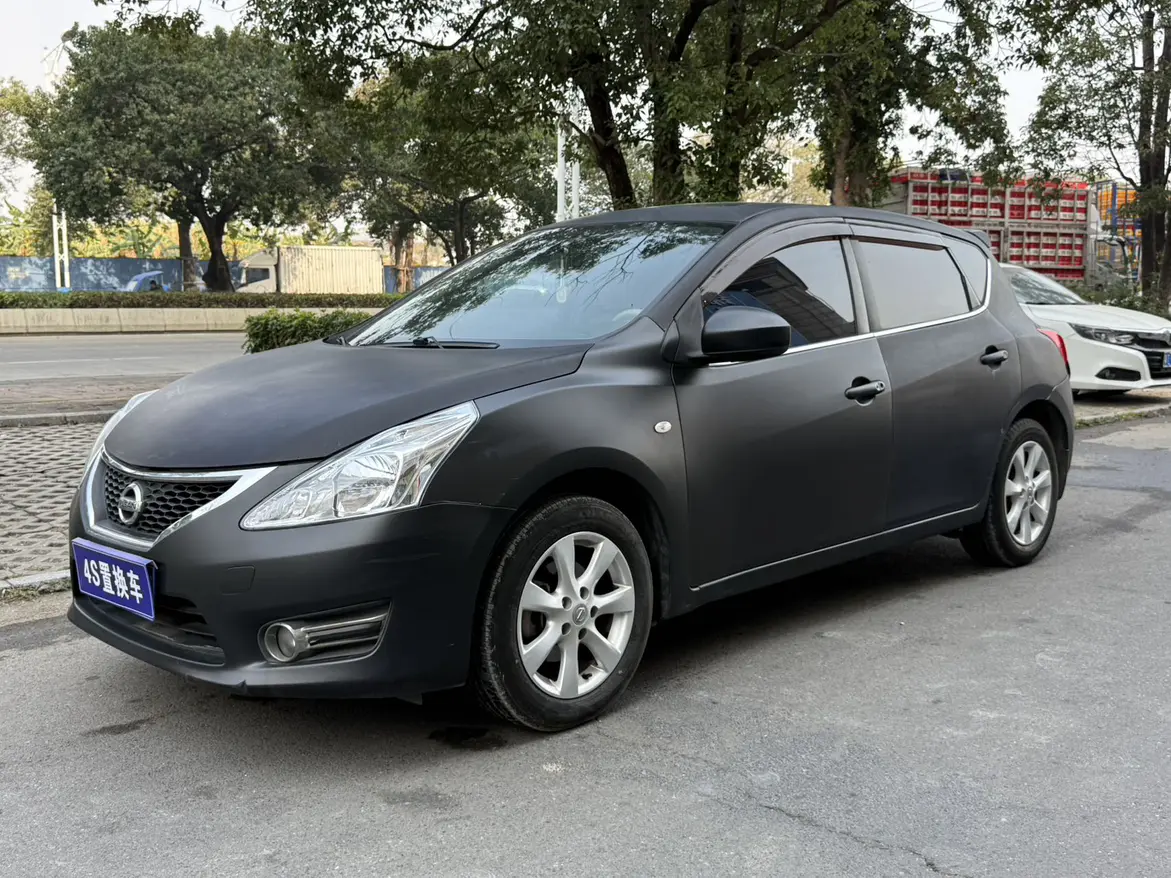Nissan Tiida  из Китая