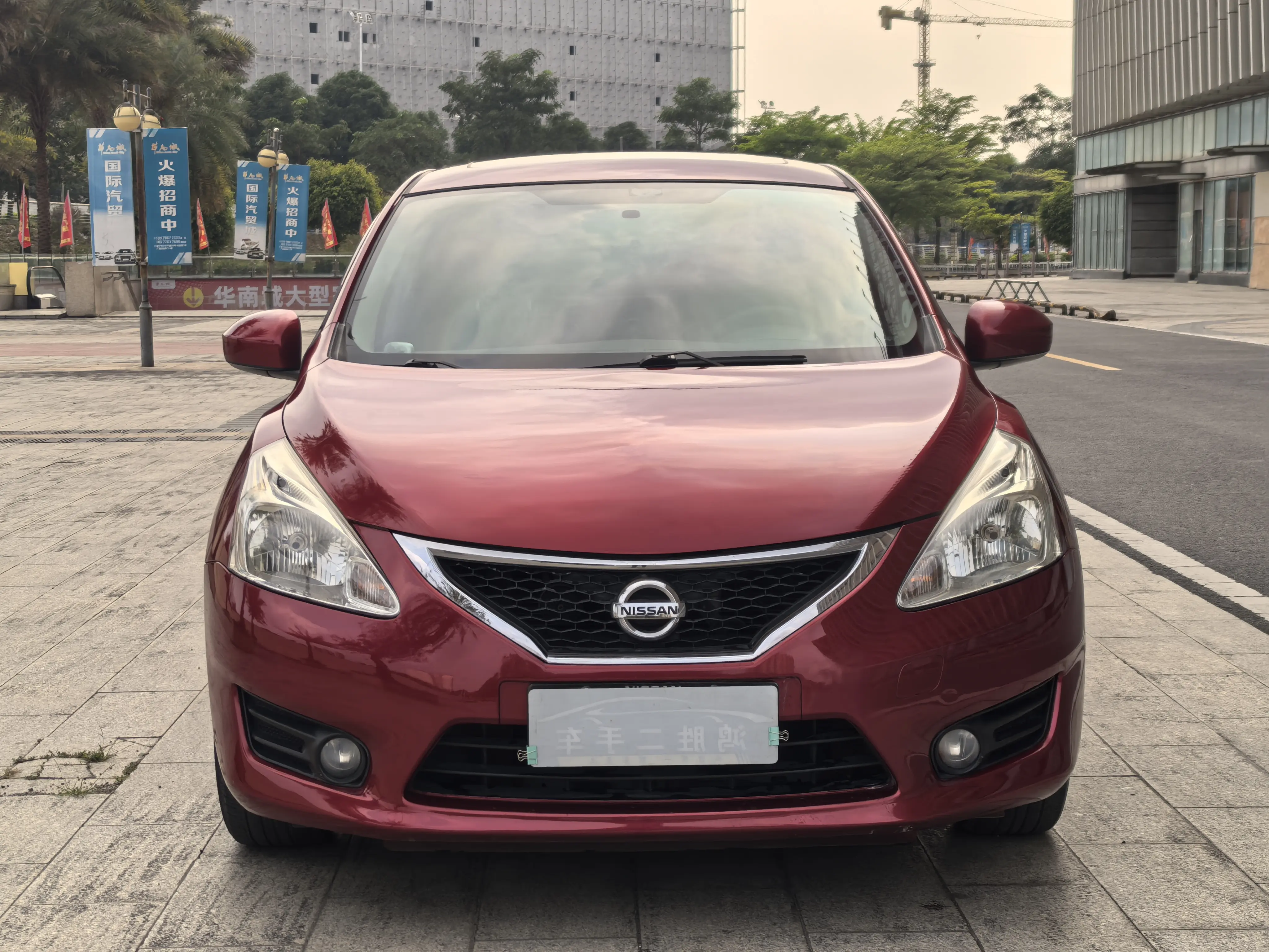 Nissan Tiida  из Китая