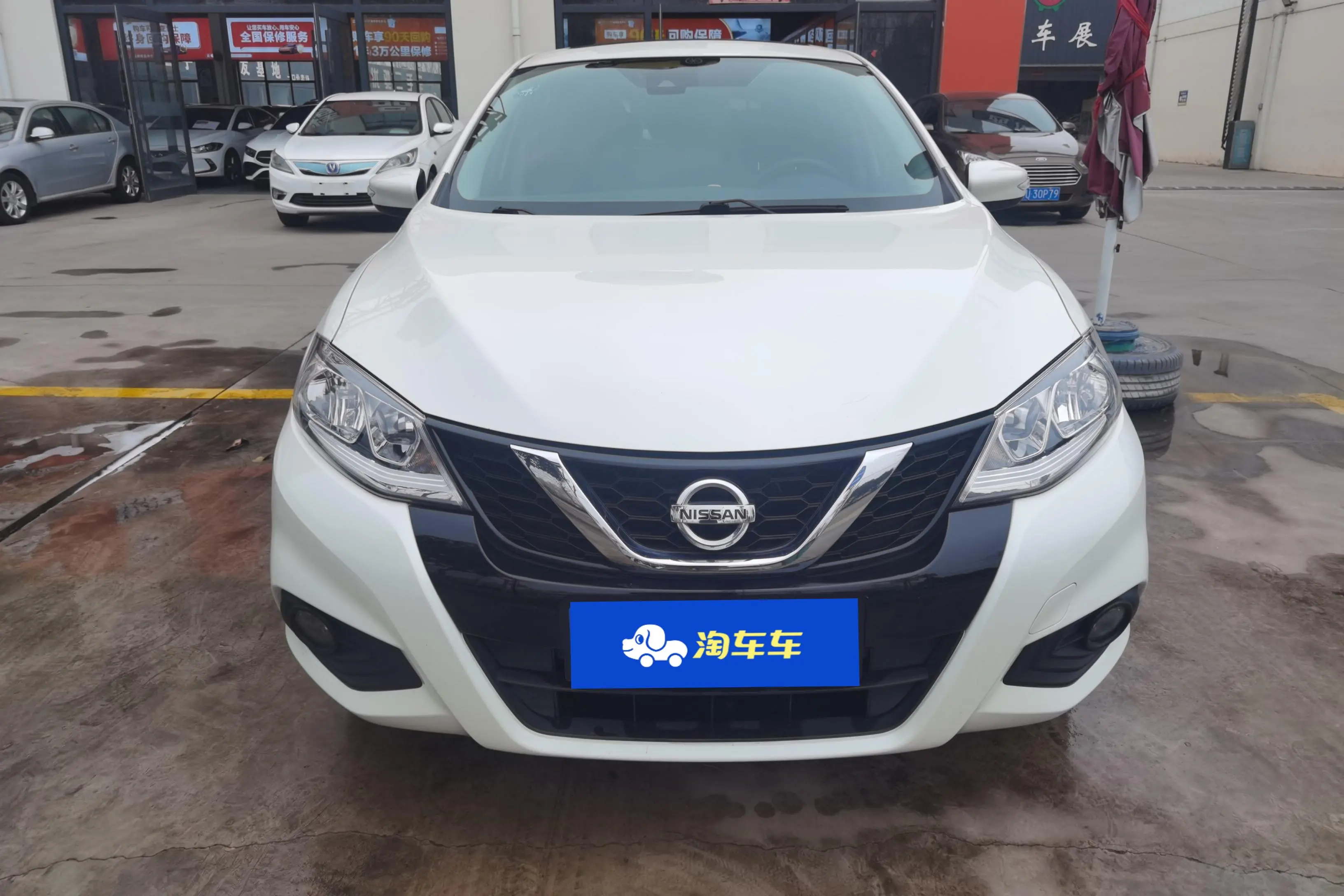 Nissan Tiida  из Китая