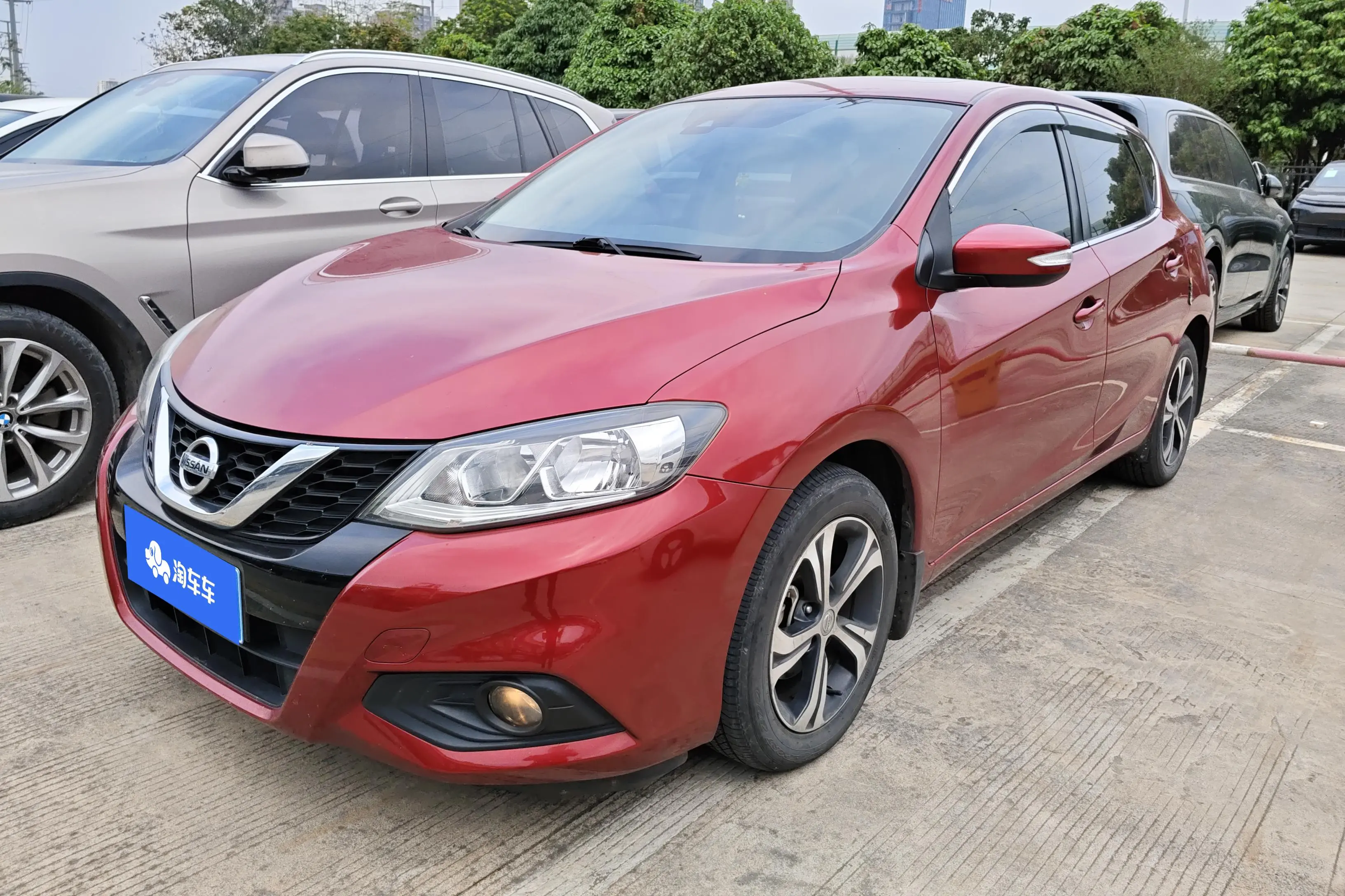 Nissan Tiida  из Китая