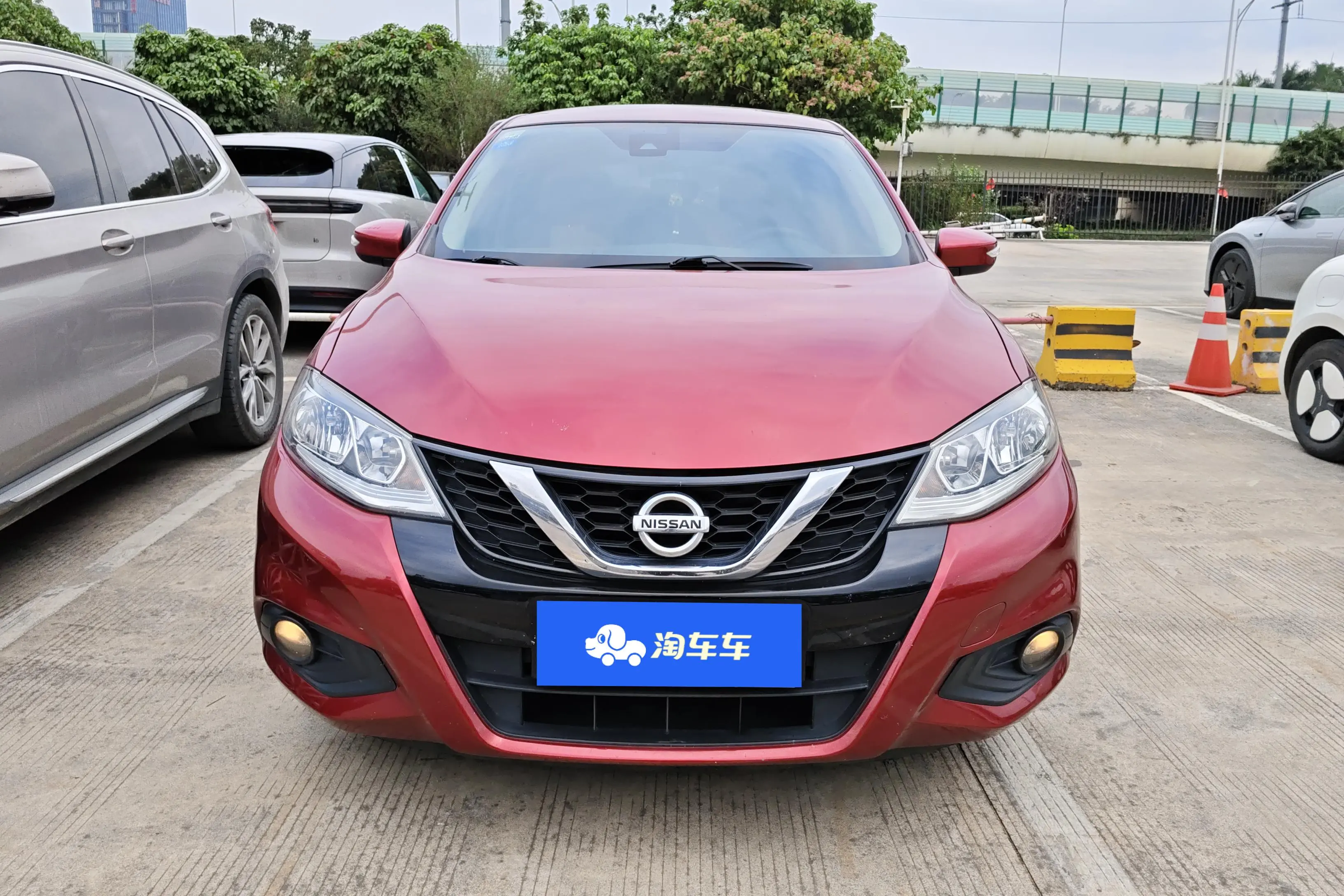 Nissan Tiida  из Китая