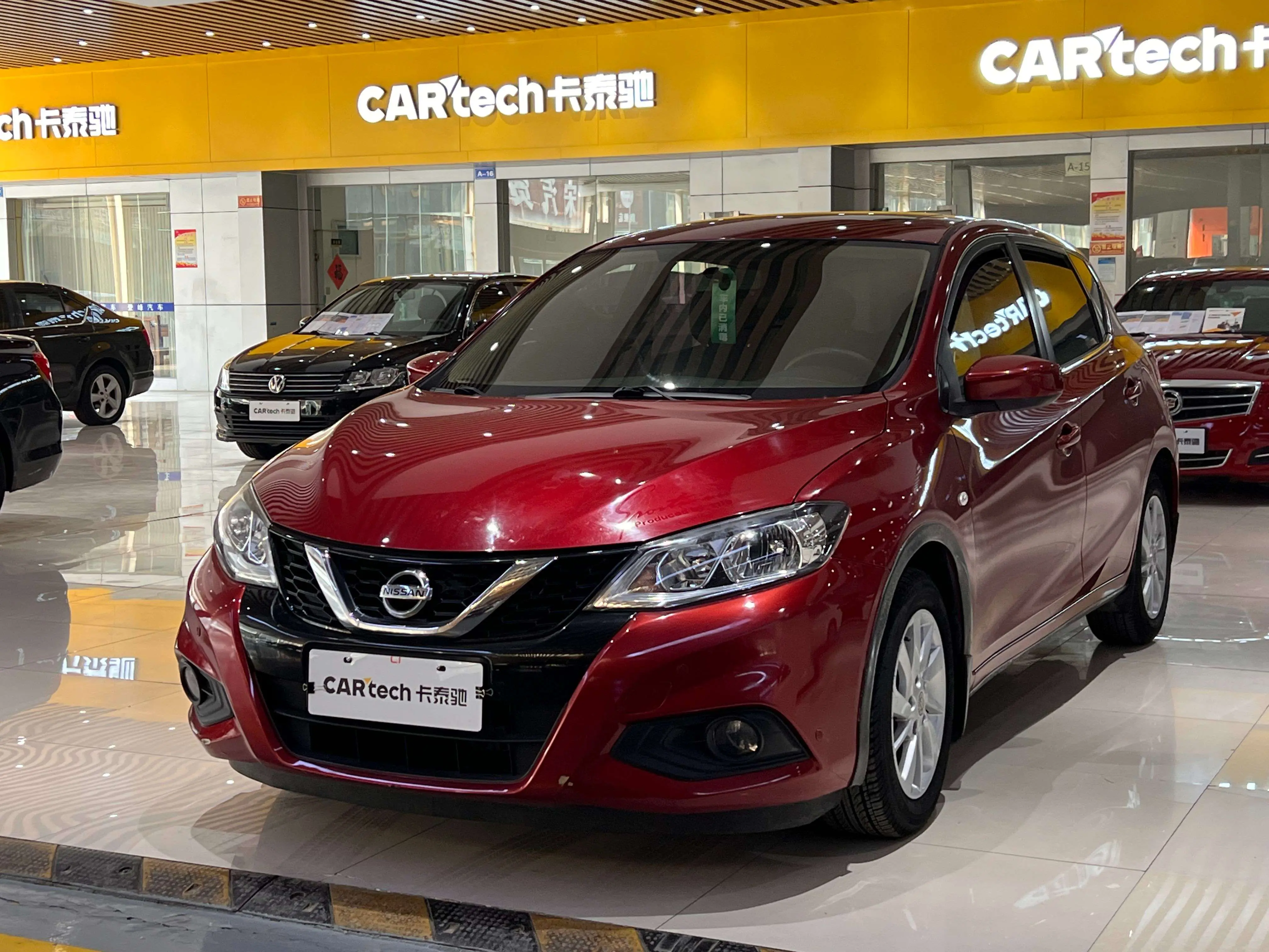 Nissan Tiida  из Китая