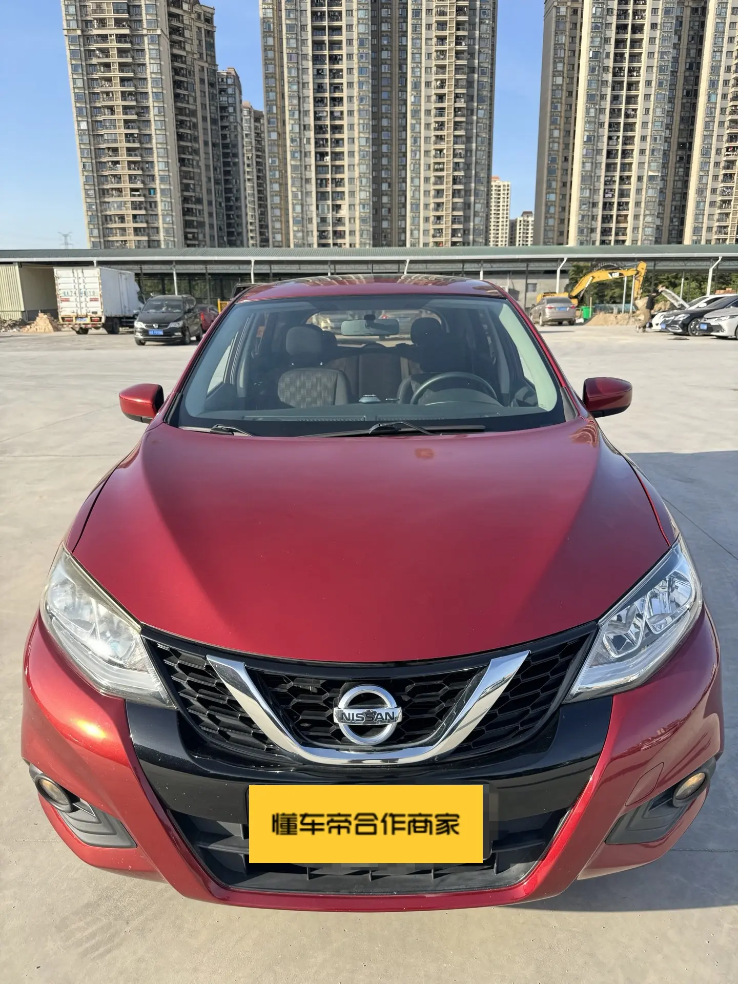 Nissan Tiida  из Китая