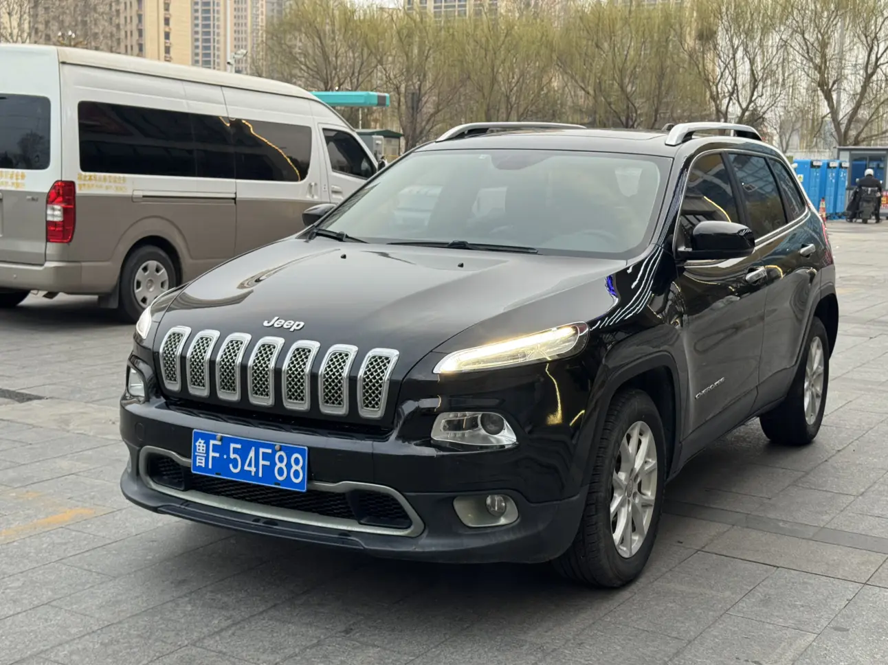 Jeep Cherokee