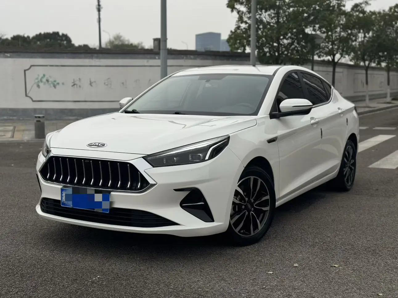 Jiangxi Jiayue A5  из Китая