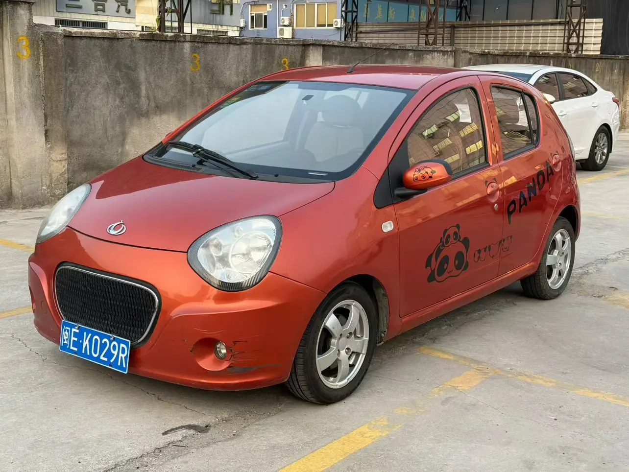 Geely Classic panda