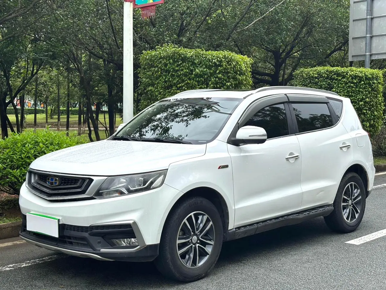 Geely Vision X6