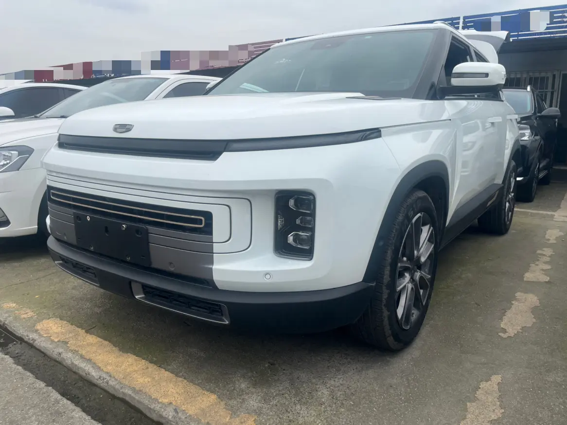 Geely ICON