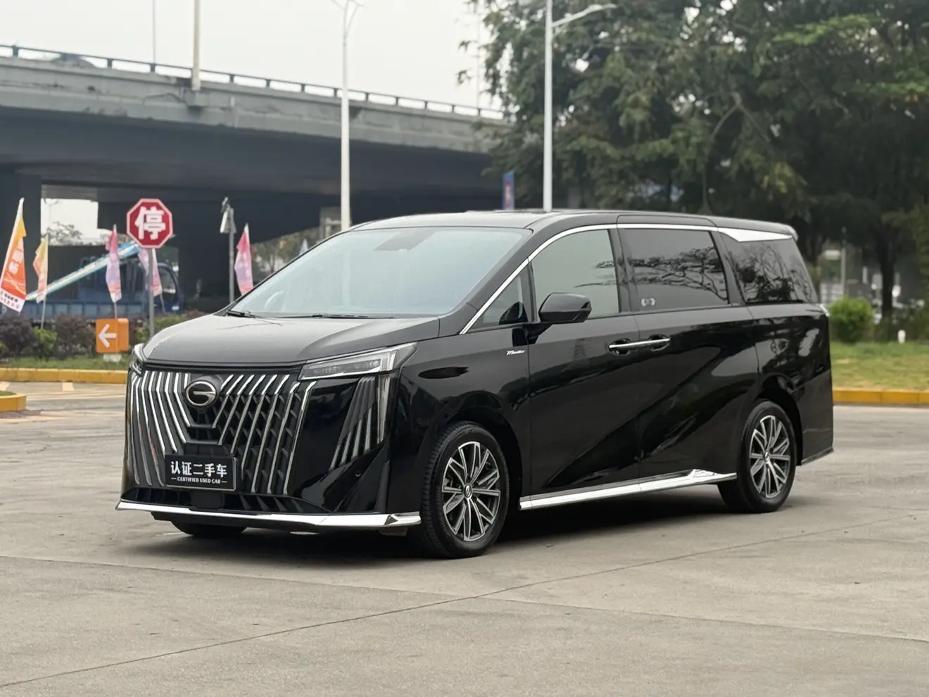 GAC Trumpchi M8