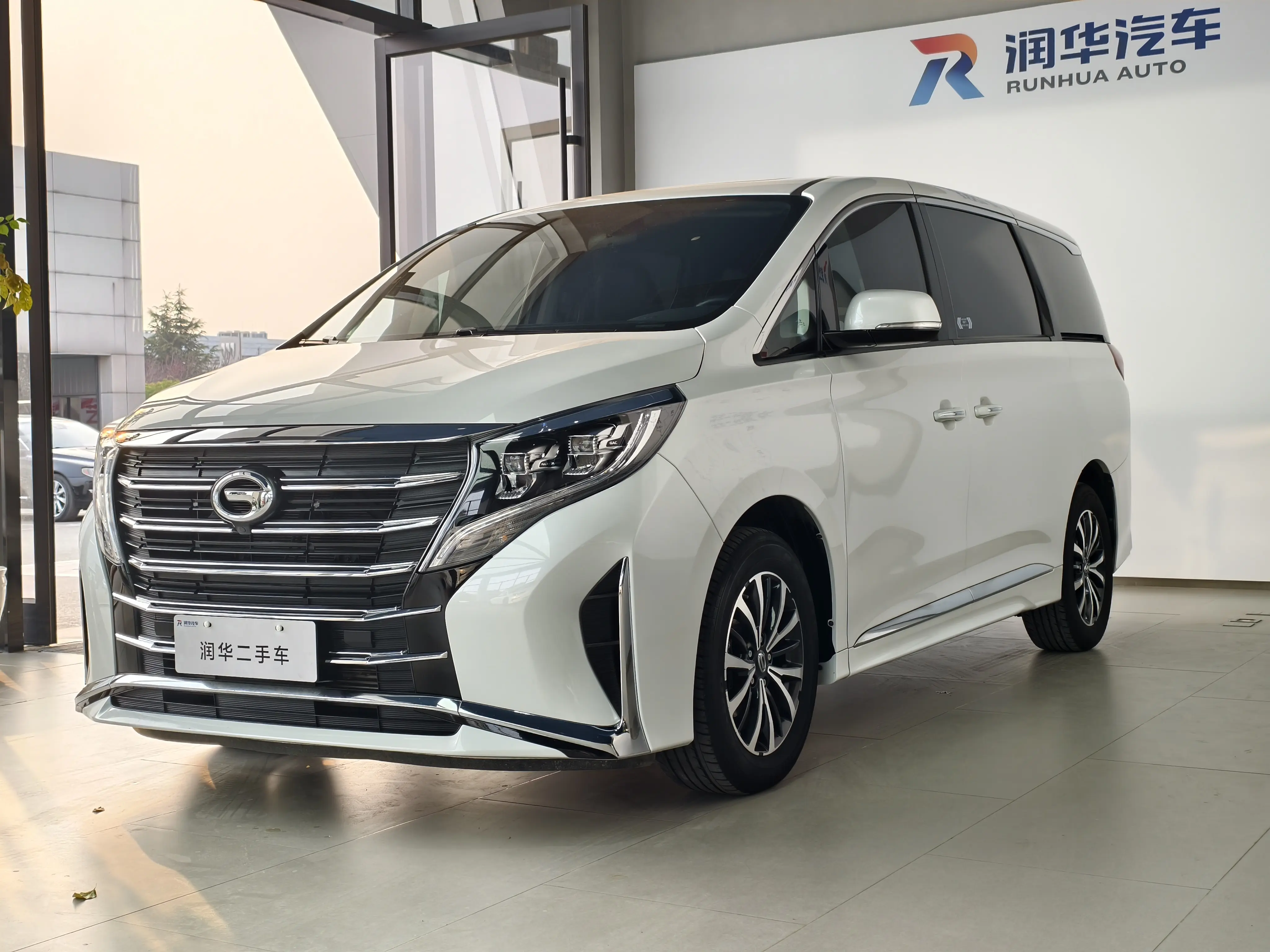 GAC Trumpchi M8