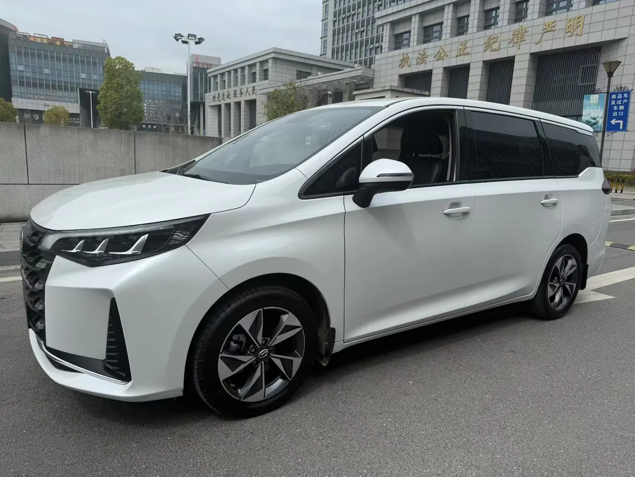 GAC Trumpchi M6