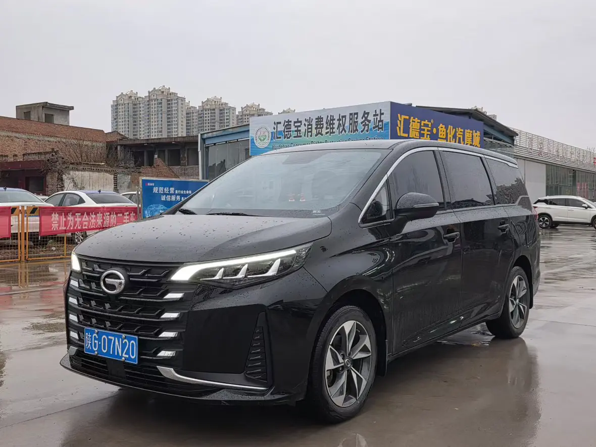 GAC Trumpchi M6