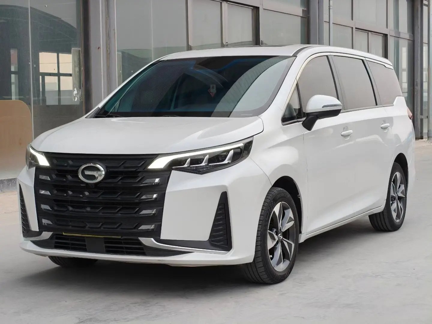 GAC Trumpchi M6