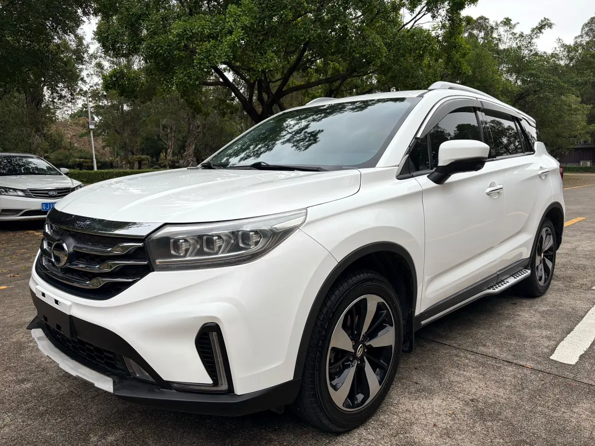 GAC Trumpchi GS4