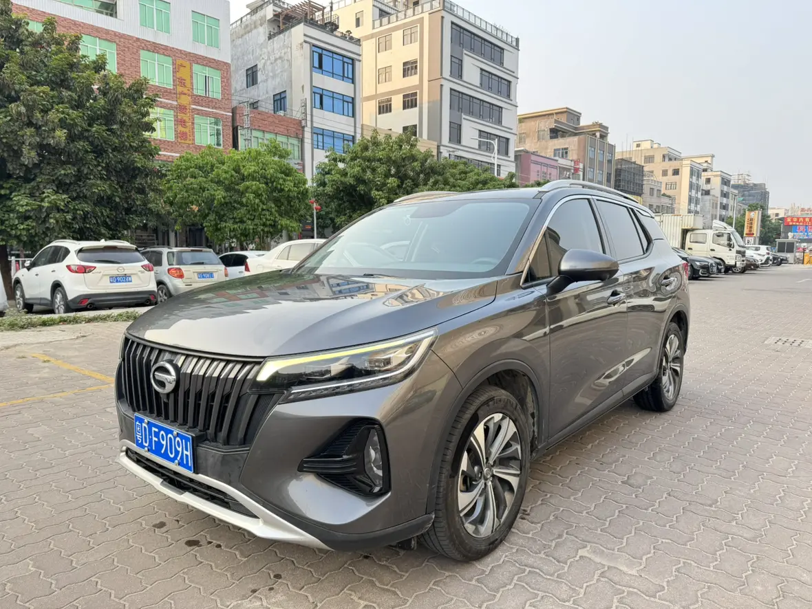 GAC Trumpchi GS4