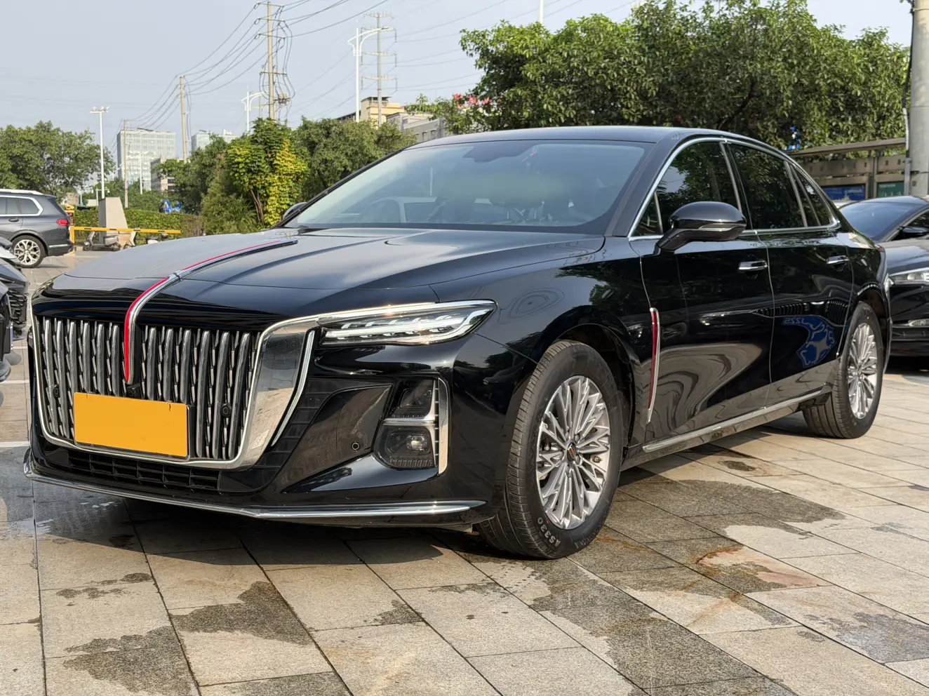 Hongqi H5