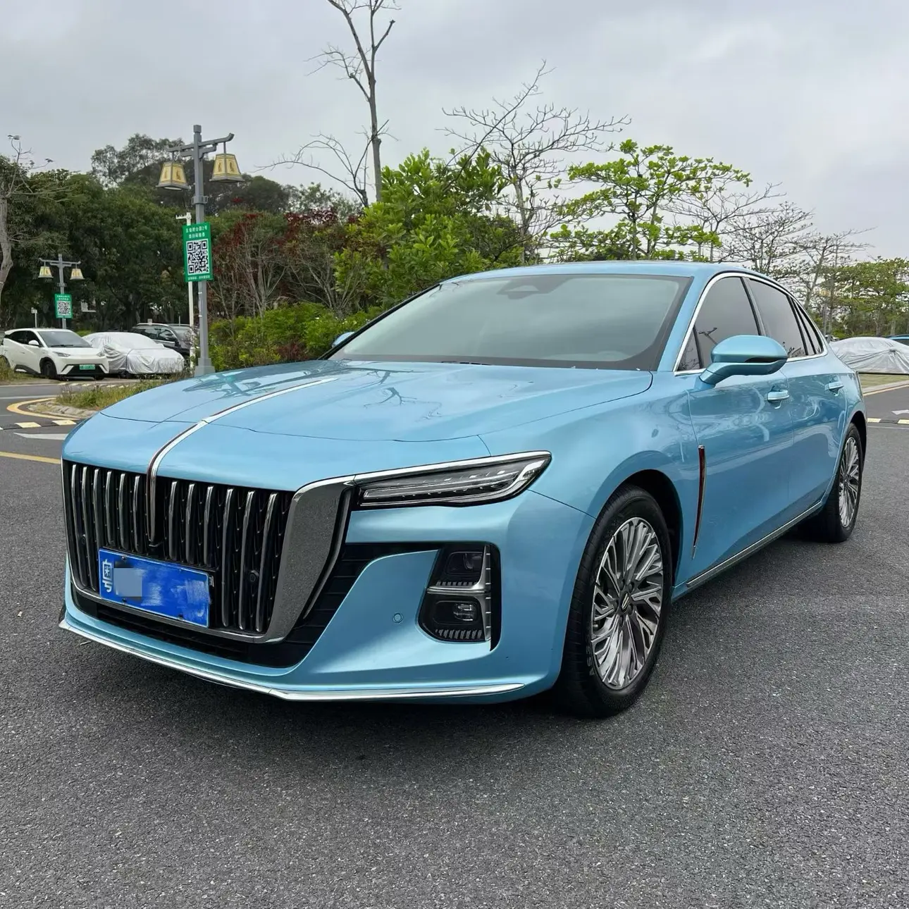 Hongqi H5