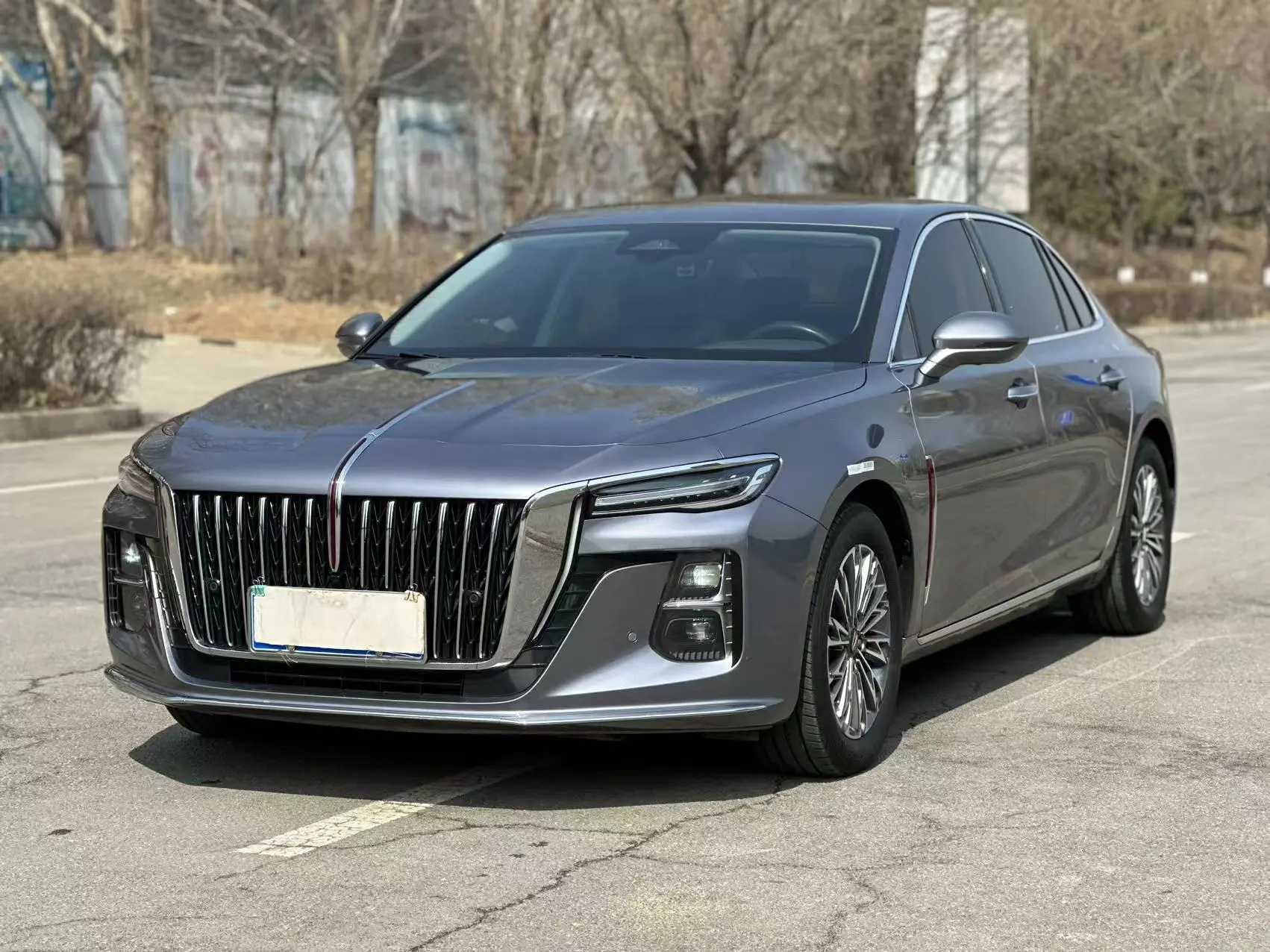 Hongqi H5