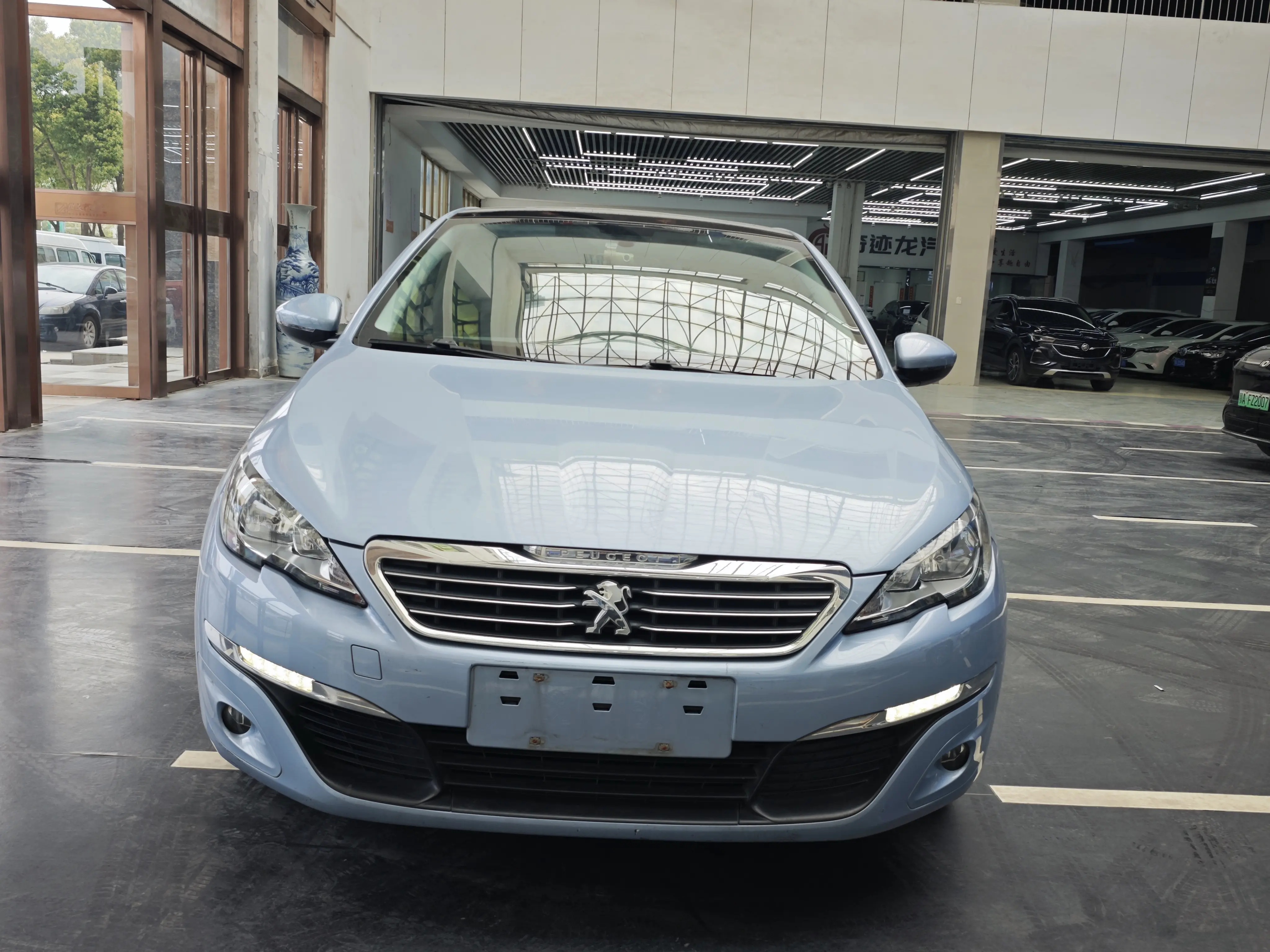 Peugeot 308S  из Китая