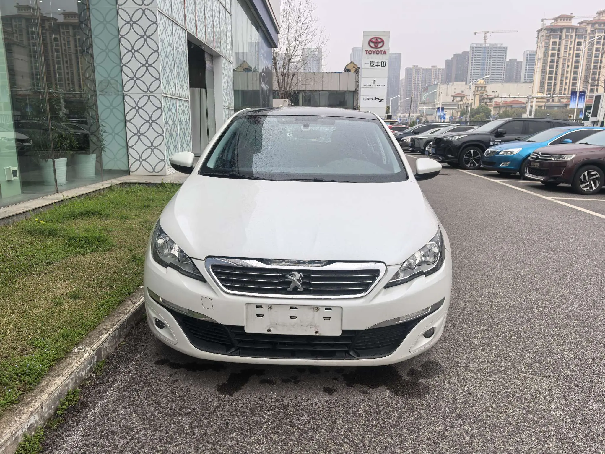Peugeot 308S  из Китая