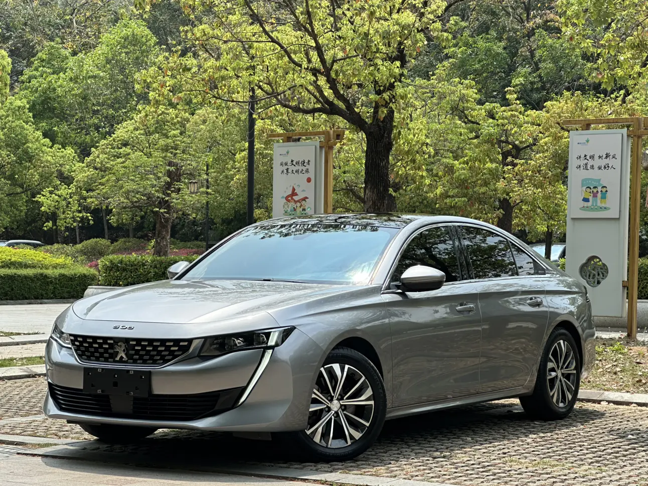 Peugeot 508L