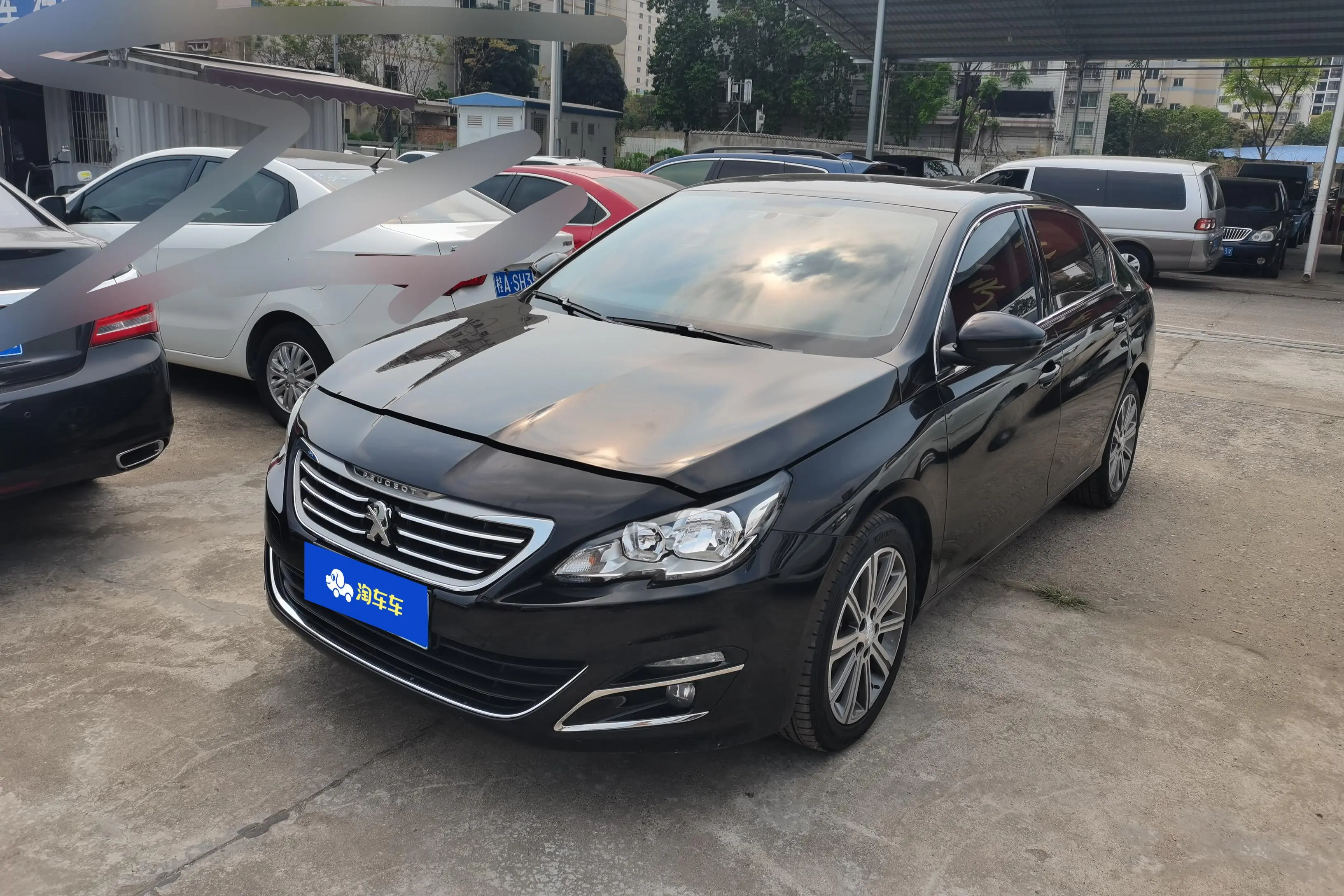 Peugeot 408