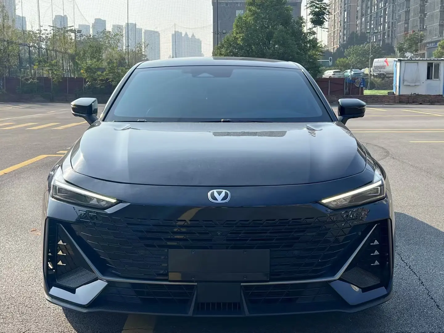 Changan UNI-V  из Китая