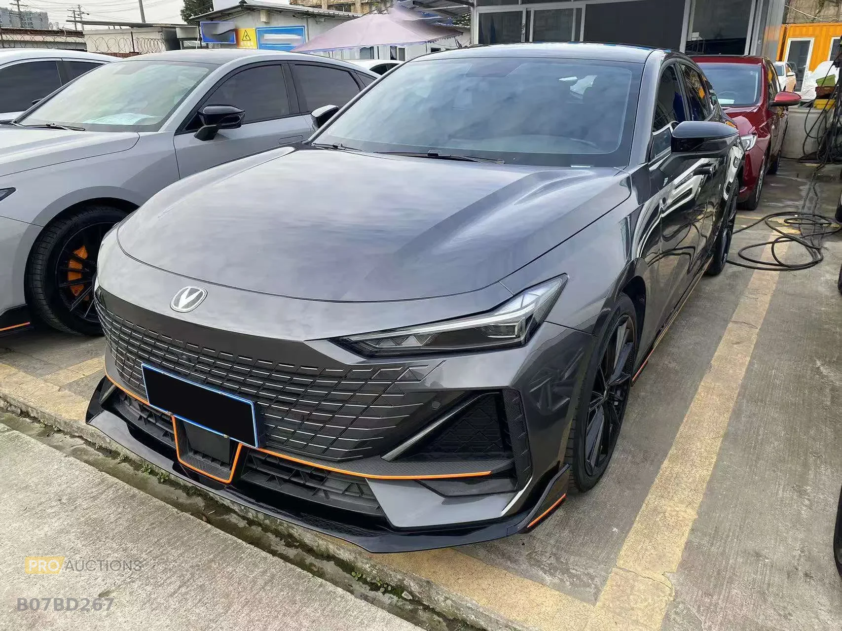 CHANGAN UNI-V
