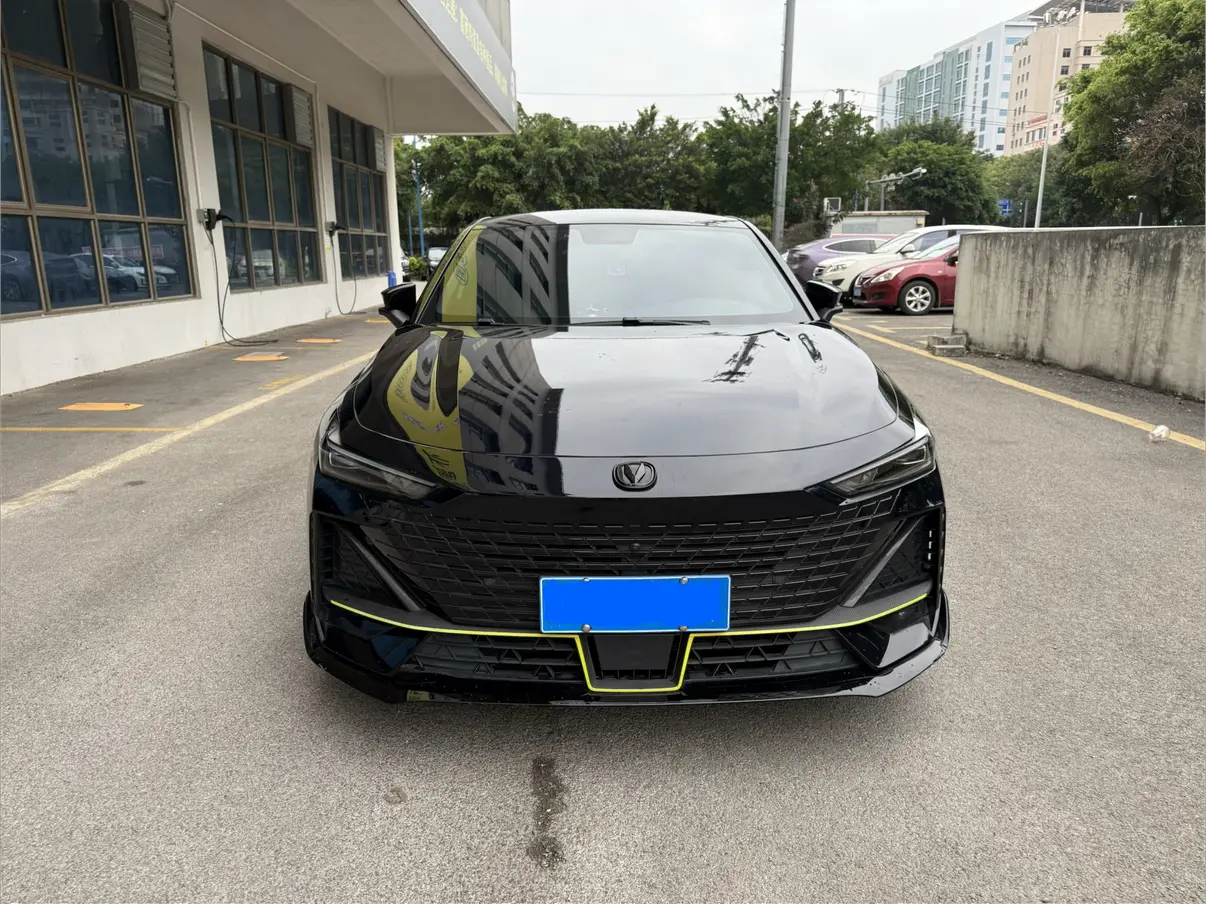 Changan UNI-V