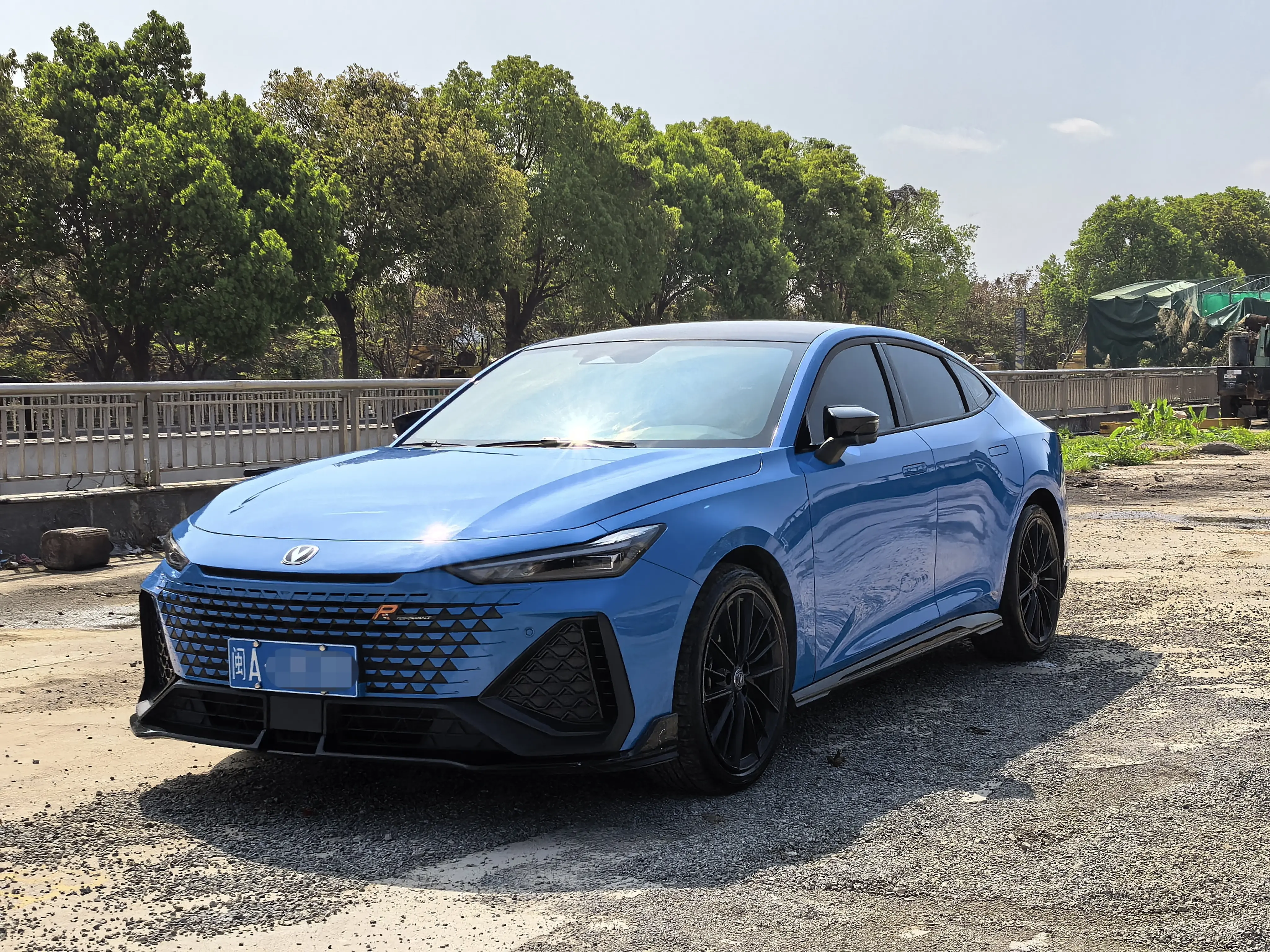Changan UNI-V