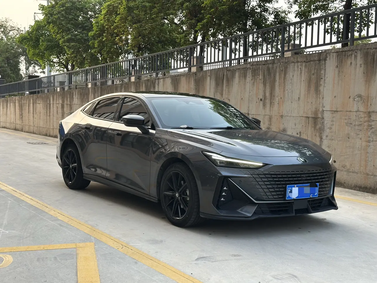 Changan UNI-V