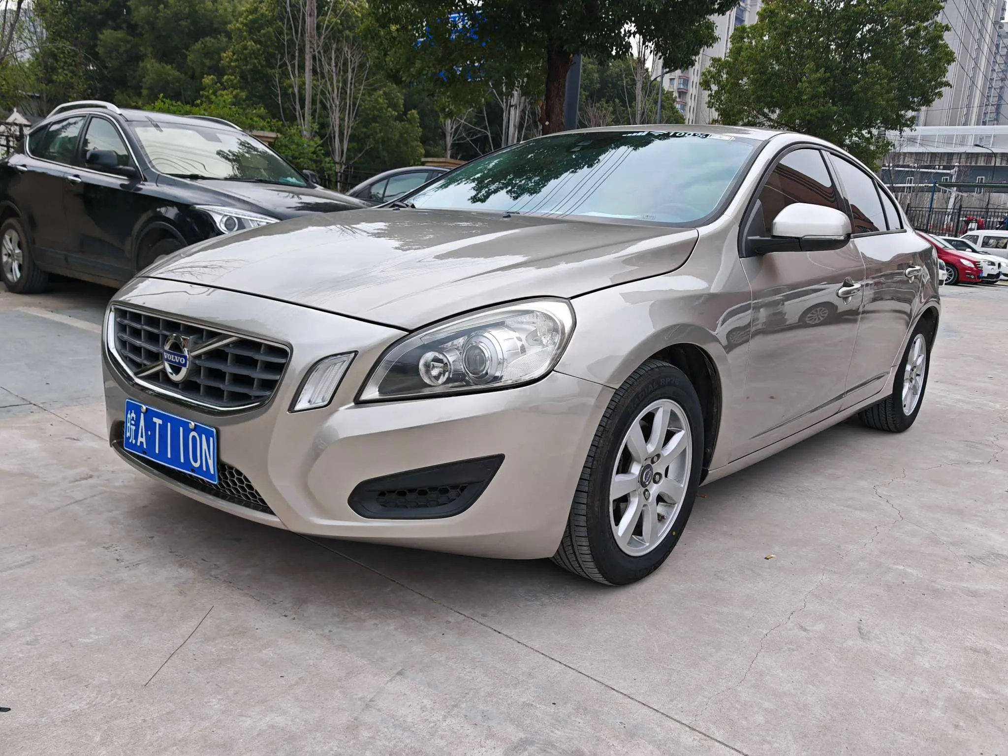 Volvo S60