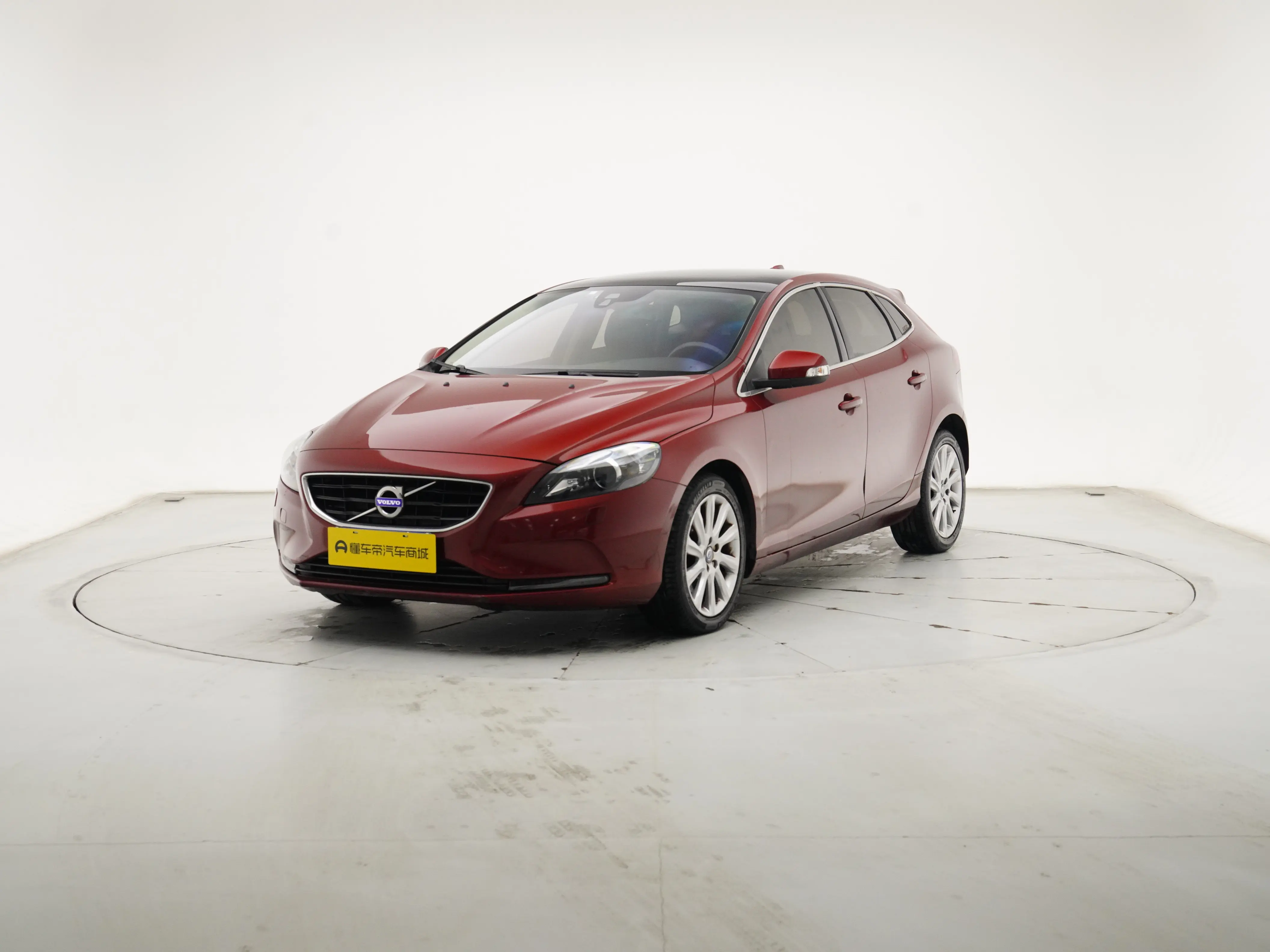 Volvo V40  из Китая