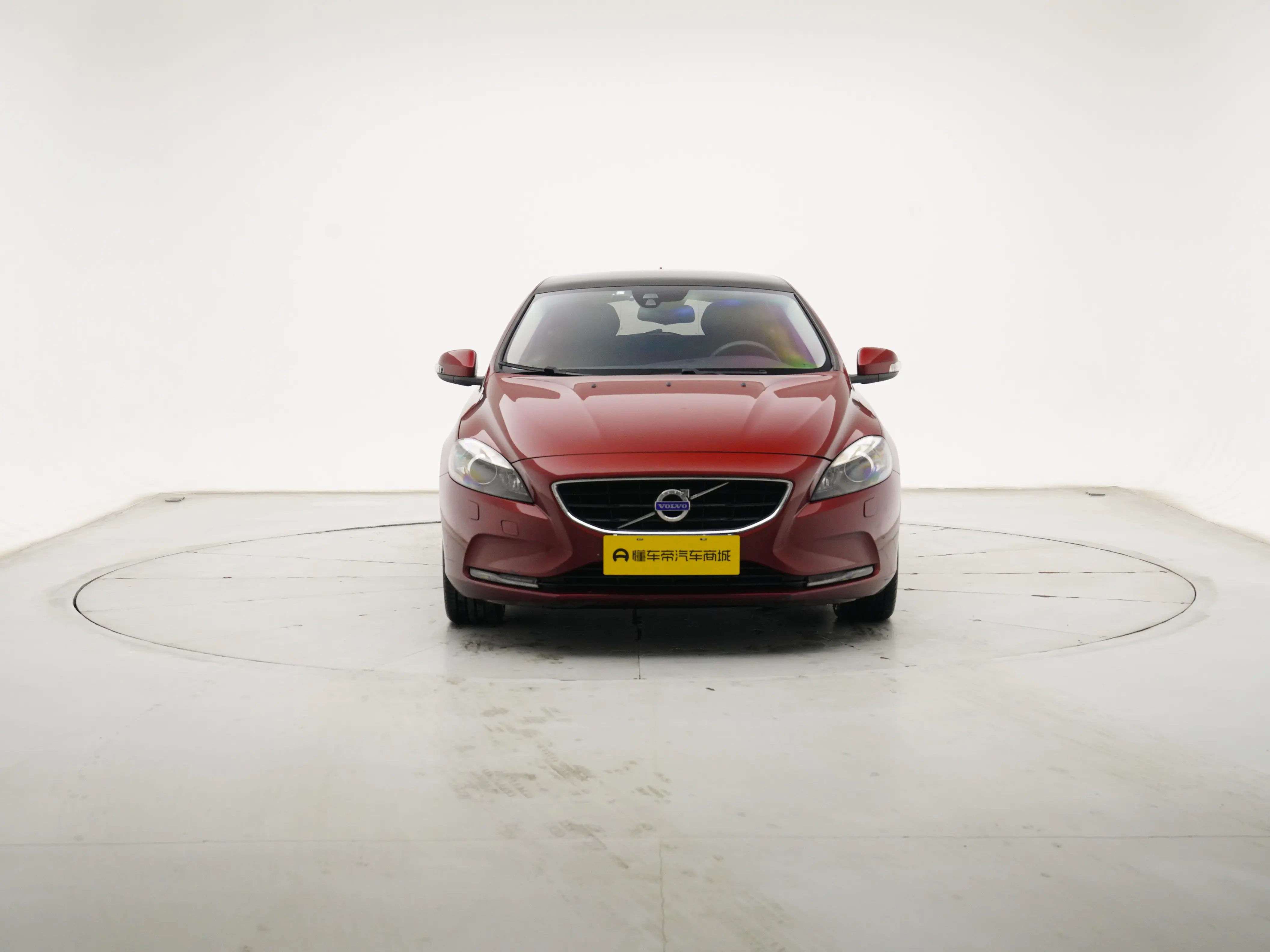 Volvo V40  из Китая