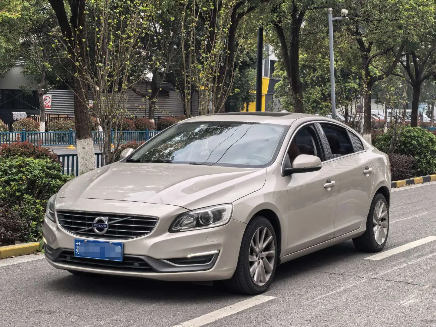 Volvo S60