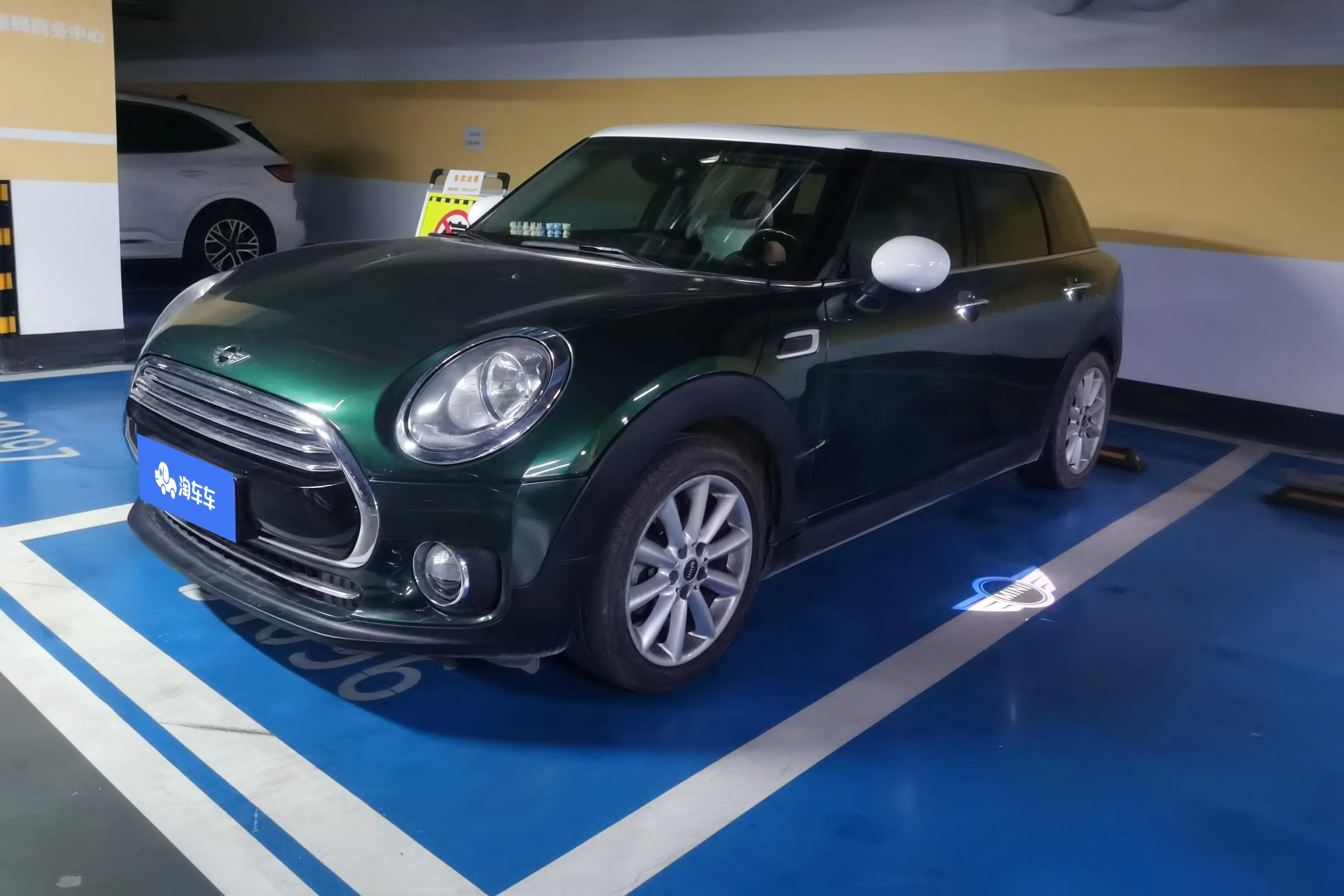 MINI CLUBMAN  из Китая
