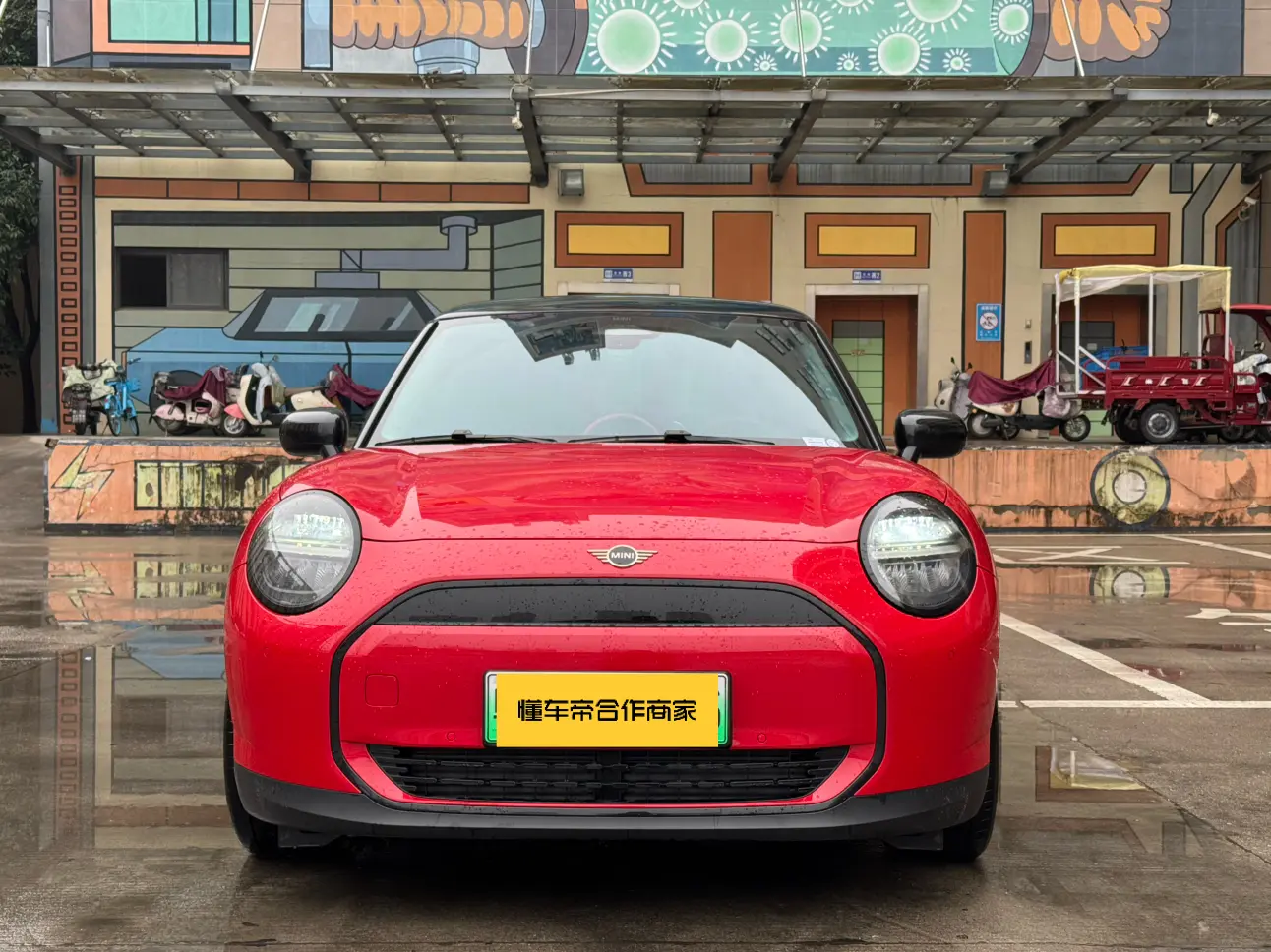 MINI ELECTRIC  COOPER  из Китая