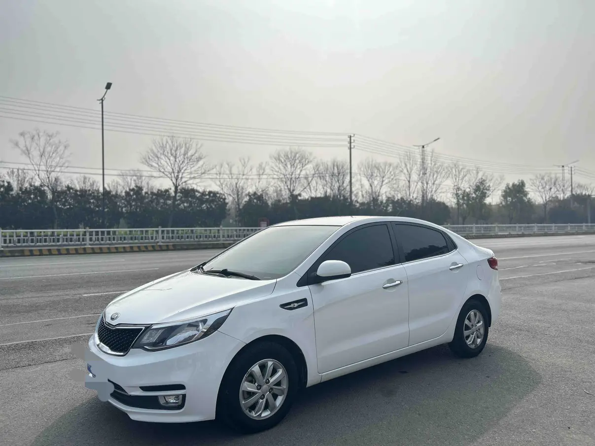 Kia K2