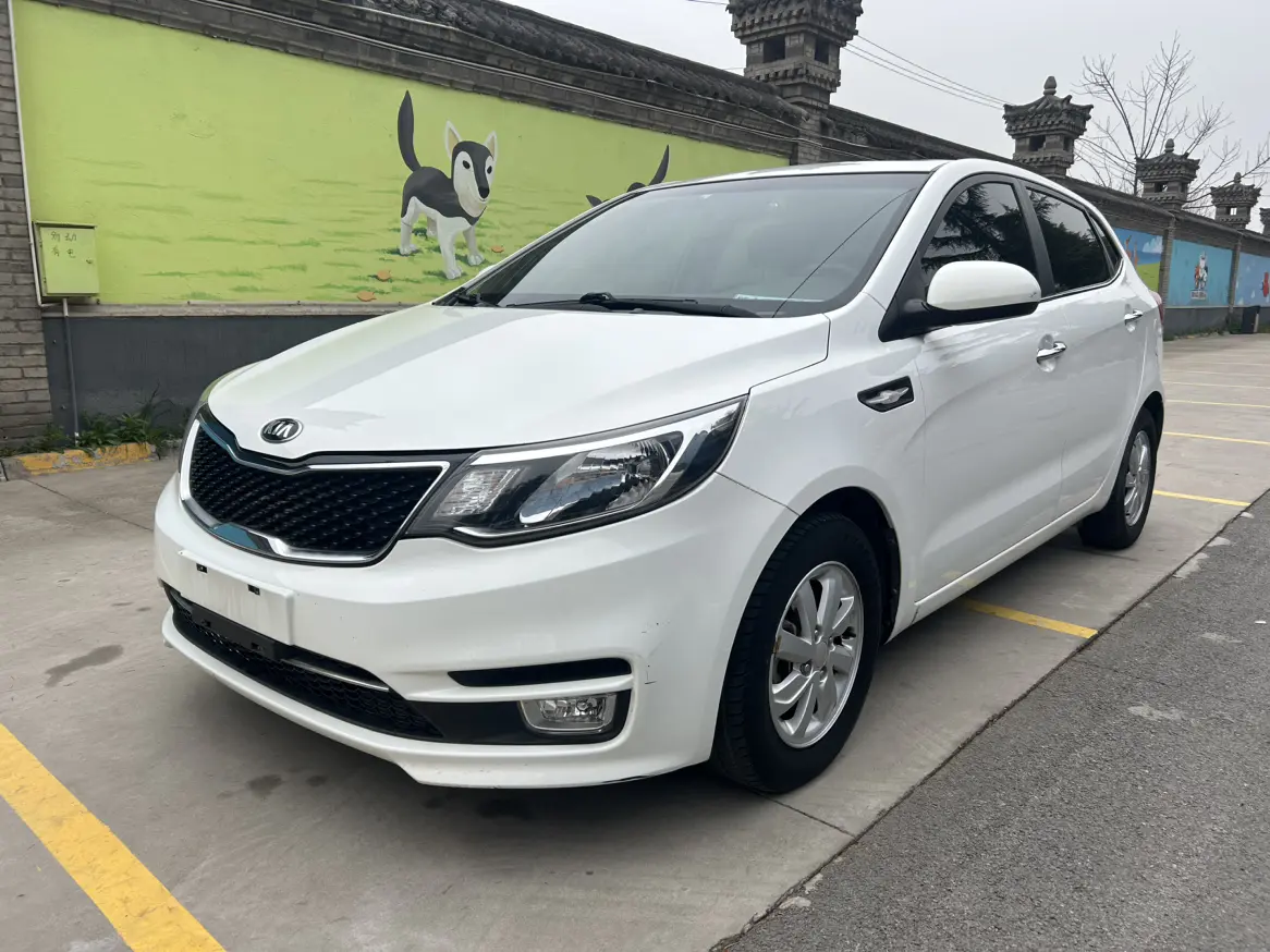 Kia K2  из Китая