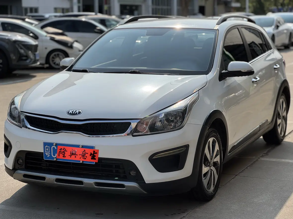 Kia KX CROSS  из Китая